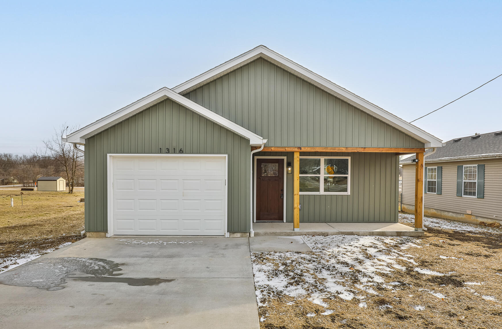 1316 West Fair Play Street Property Photo 1