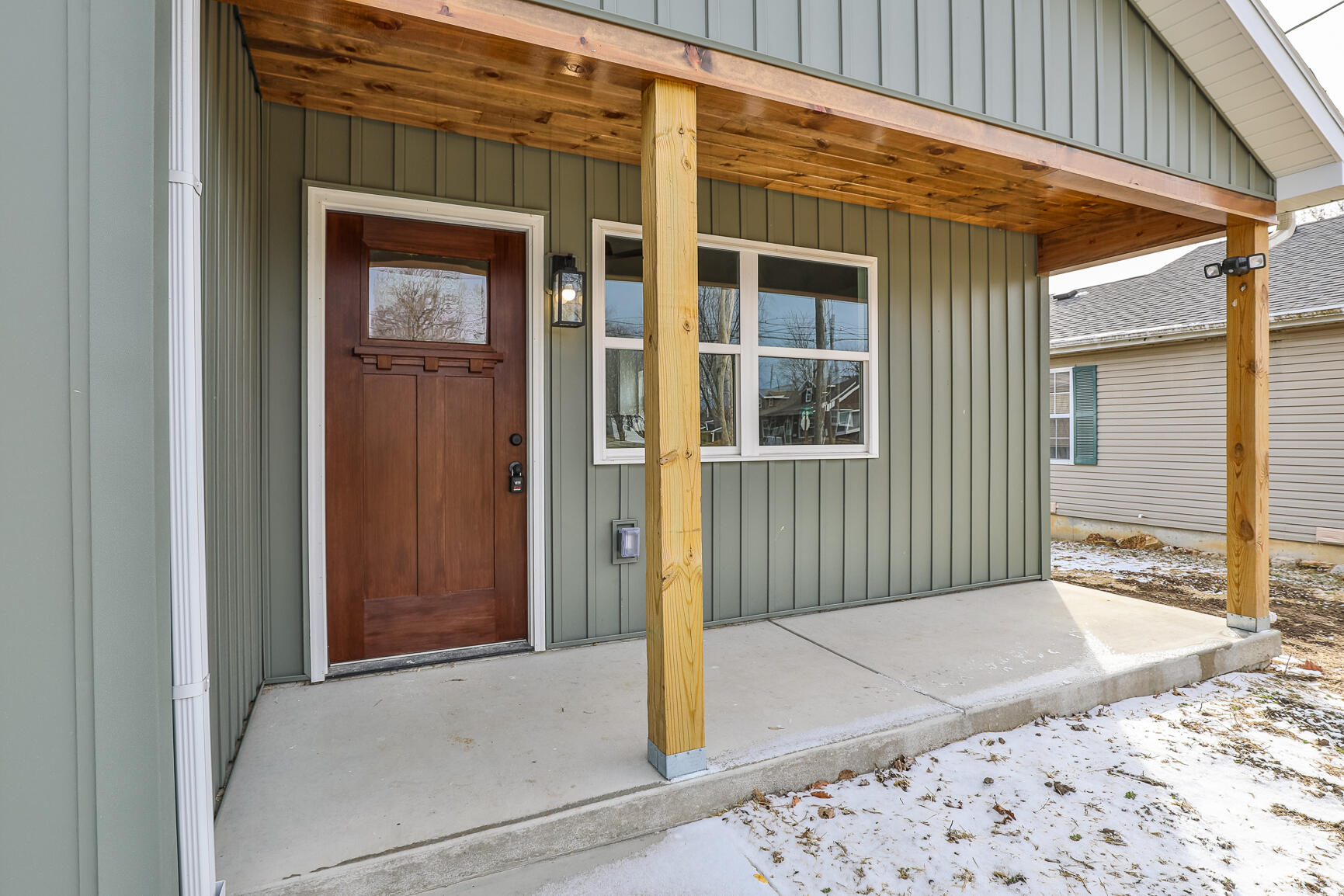 1316 West Fair Play Street Property Photo 3