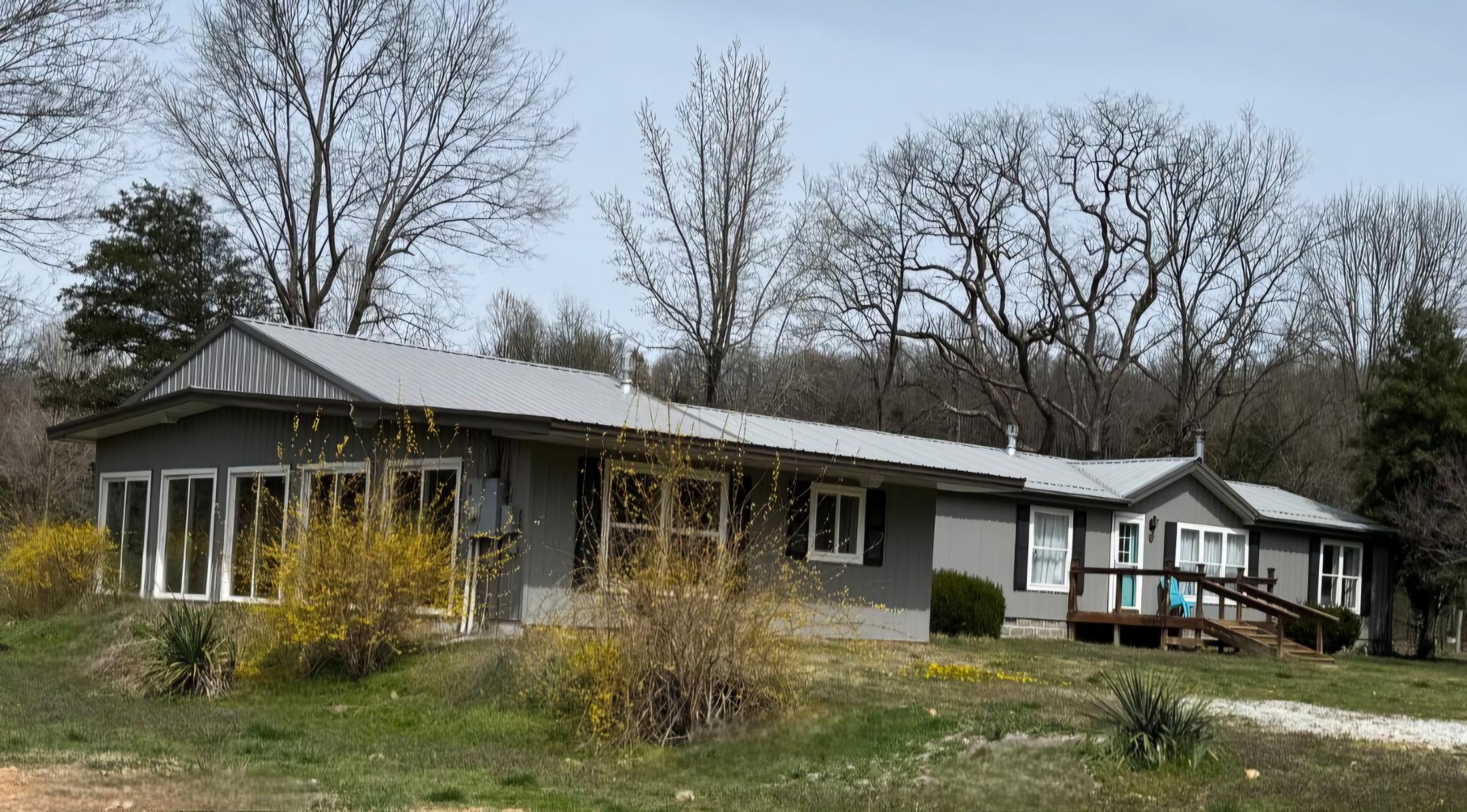 1741 Spring Valley Road Property Photo