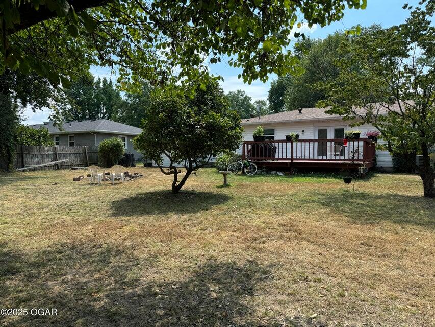1019 Hawthorne Street Property Photo 2