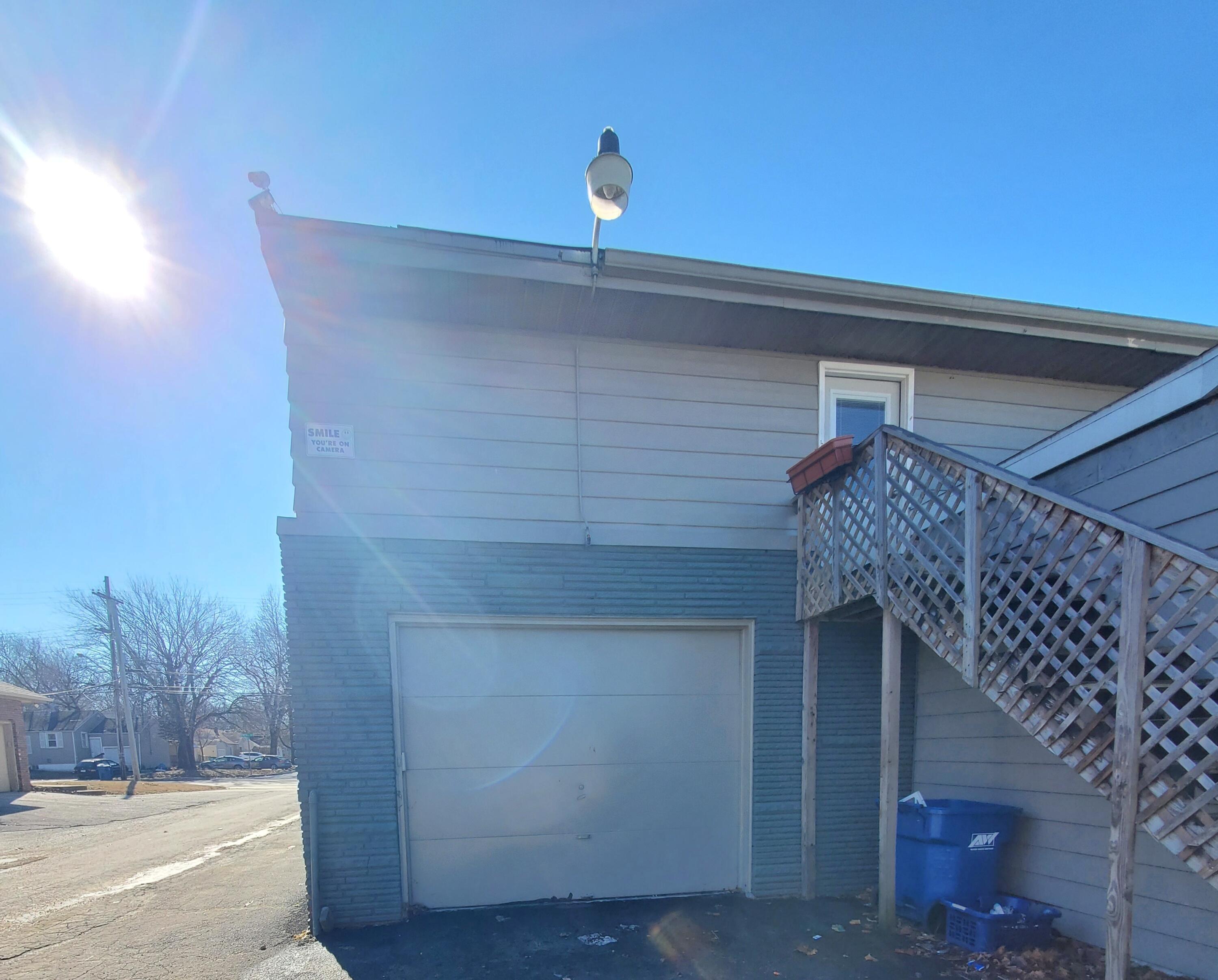 1843 East Cherry Street Property Photo 3