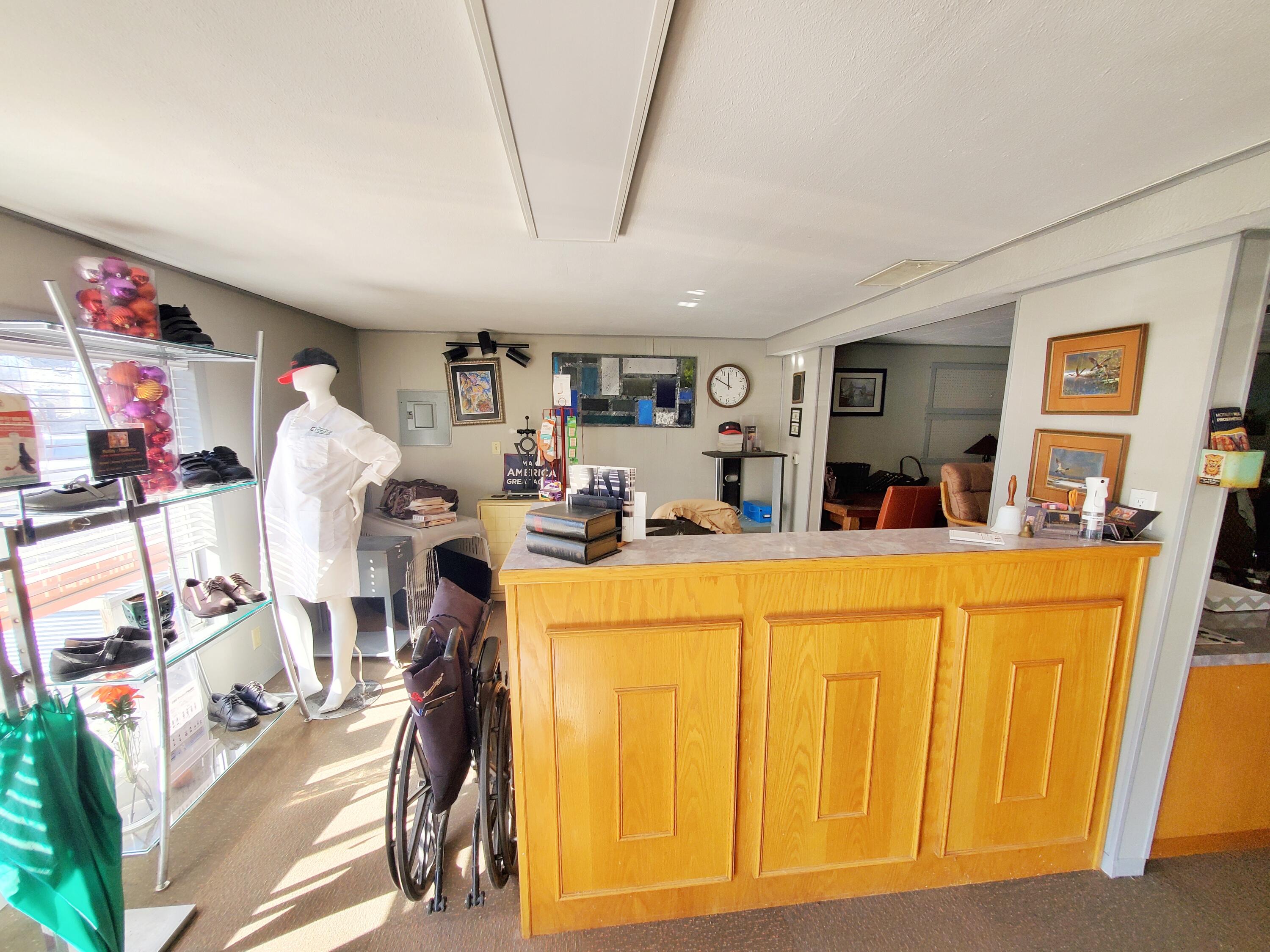1843 East Cherry Street Property Photo 4