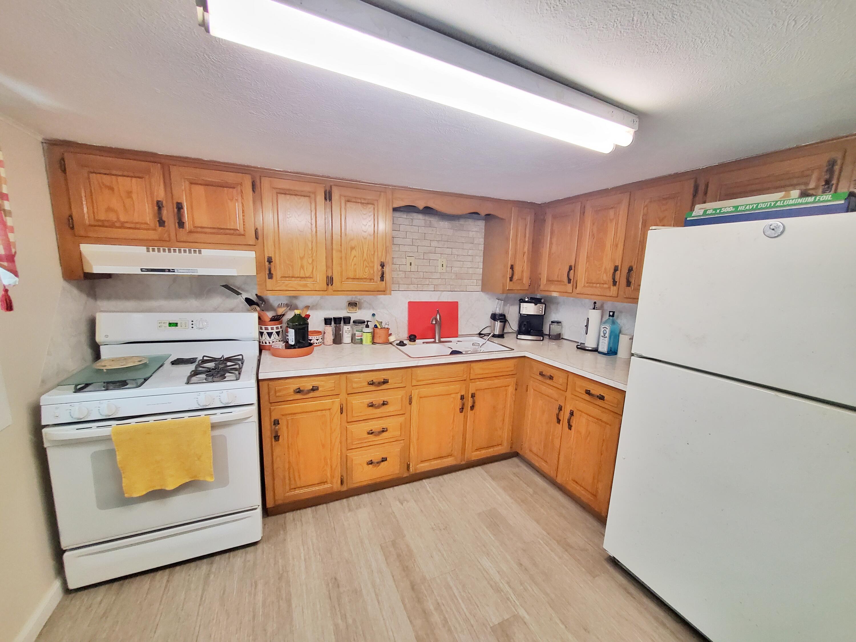 1843 East Cherry Street Property Photo 24