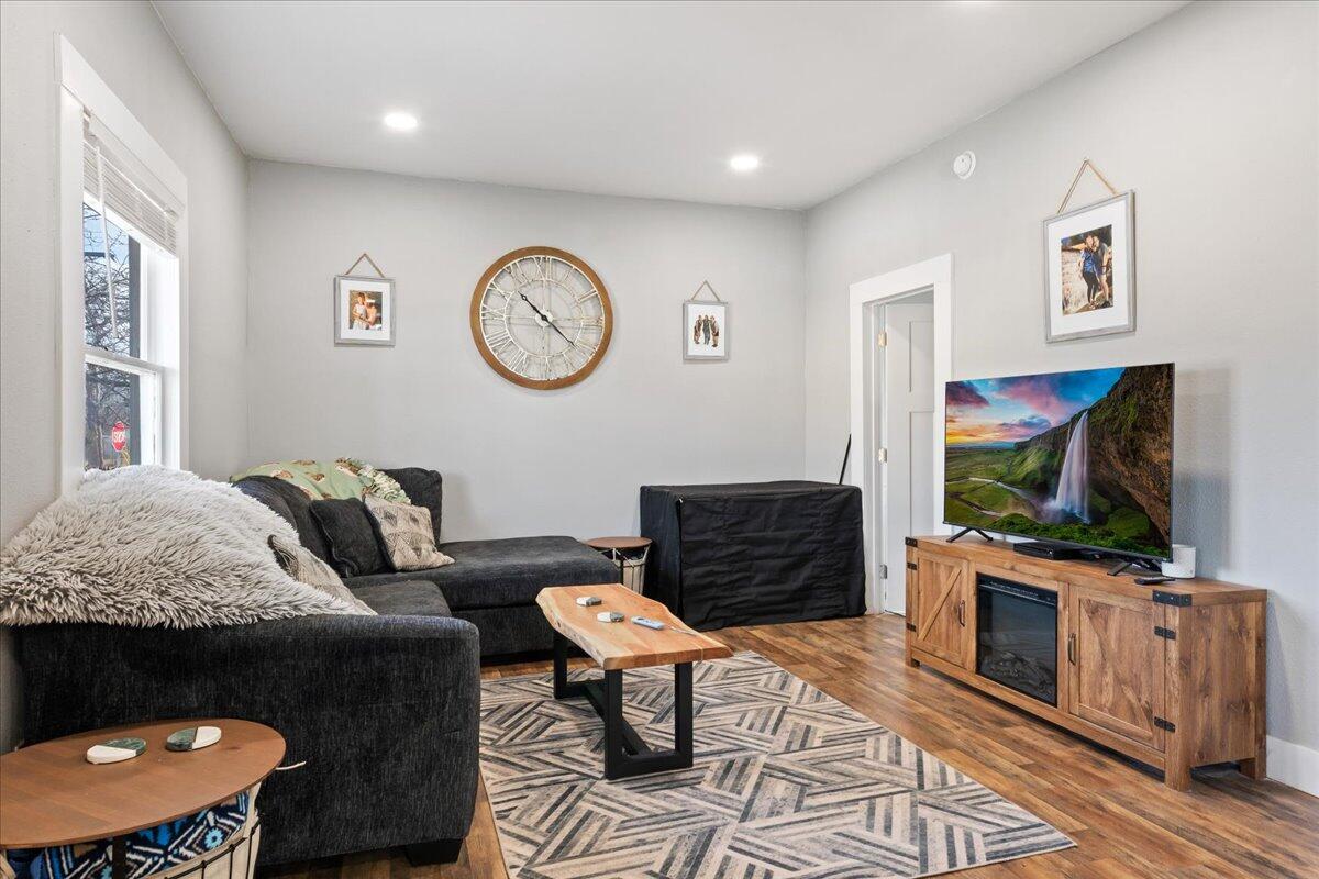 1500 West Atlantic Street Property Photo 5