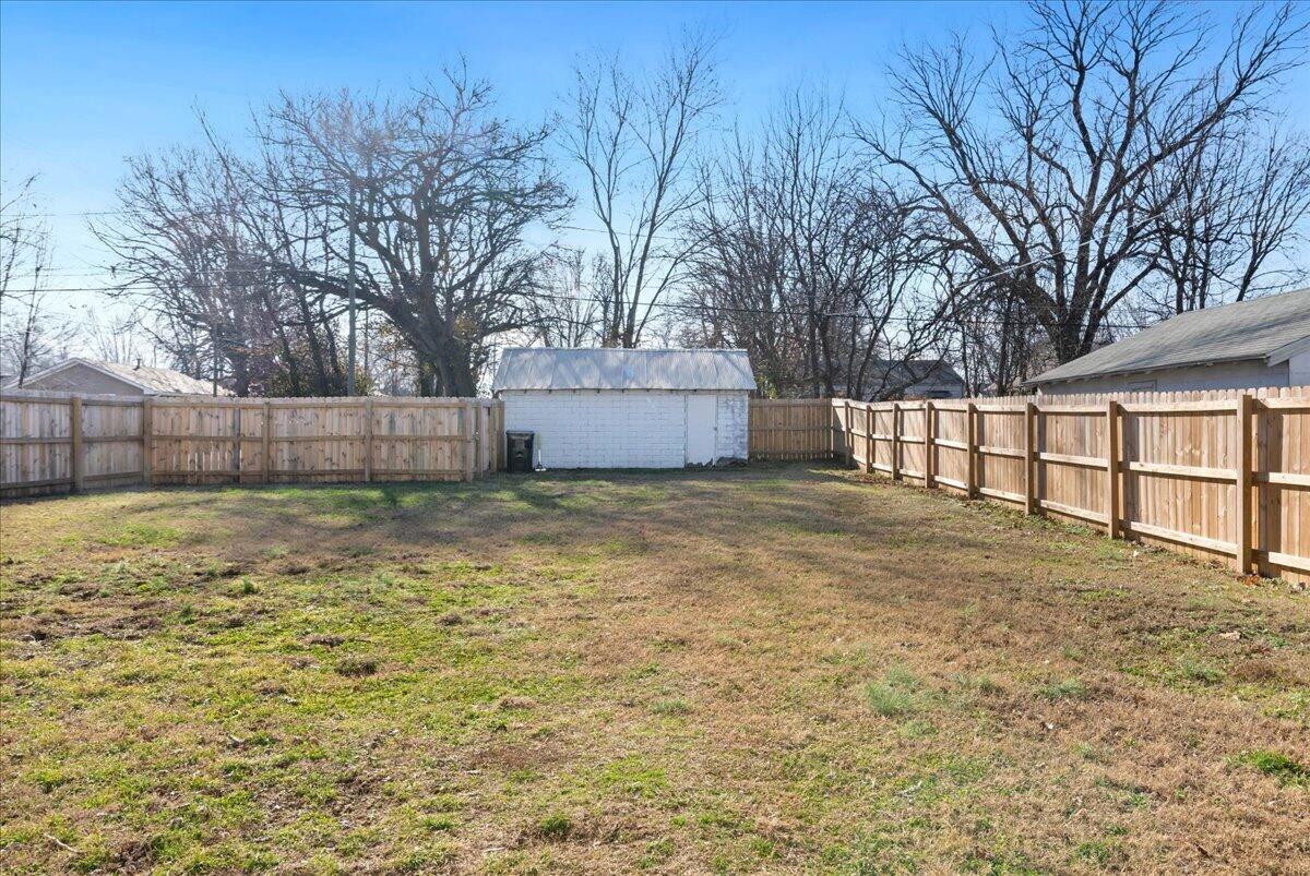 1500 West Atlantic Street Property Photo 22