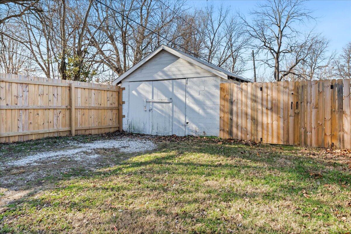 1500 West Atlantic Street Property Photo 25