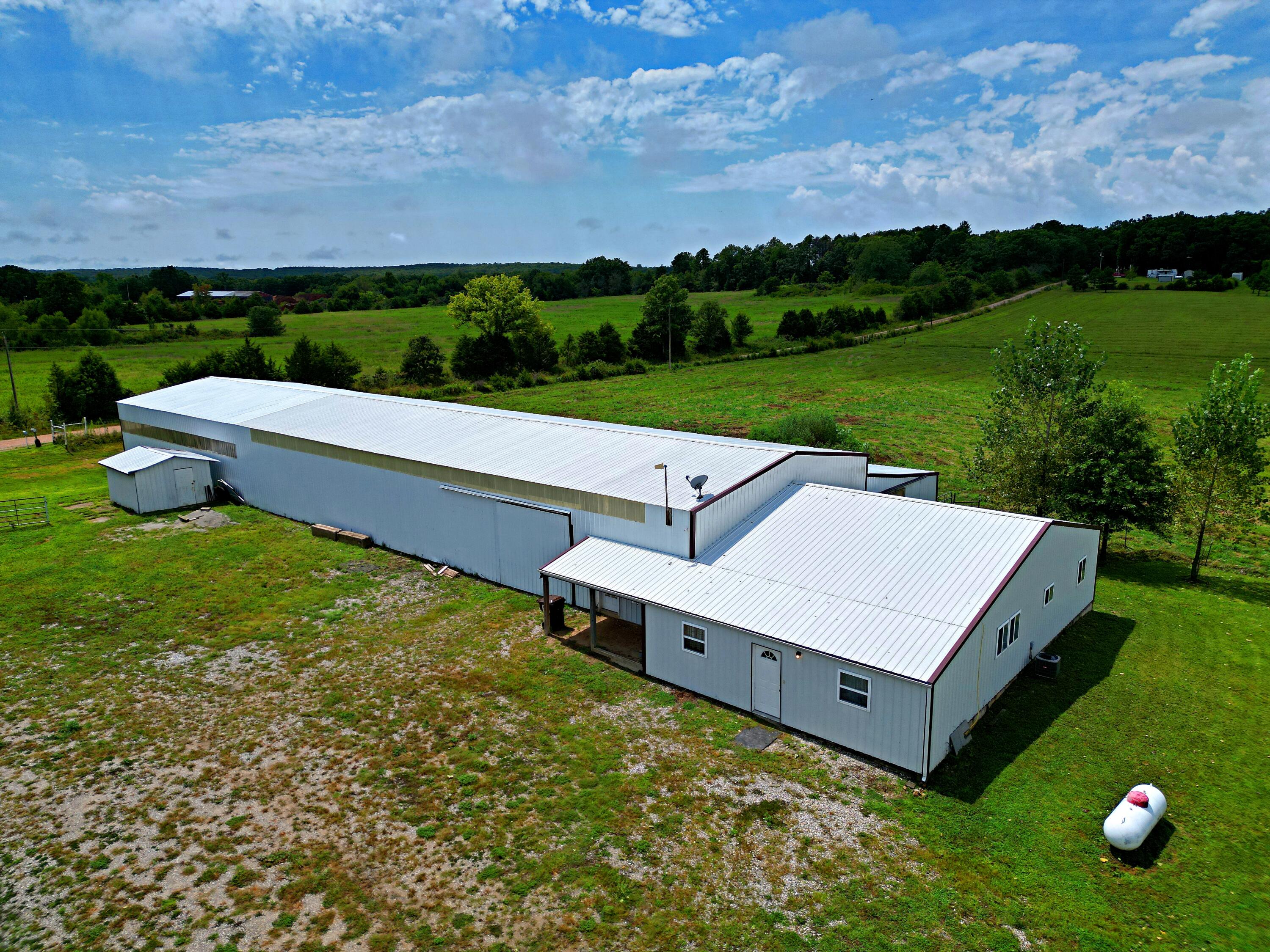 21019 Scenic Road Property Photo