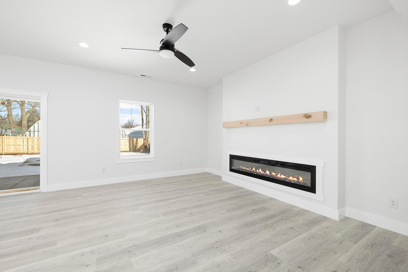 1309 East Blaine Street Property Photo 9