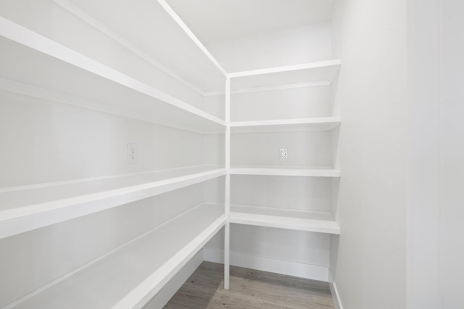 1309 East Blaine Street Property Photo 18