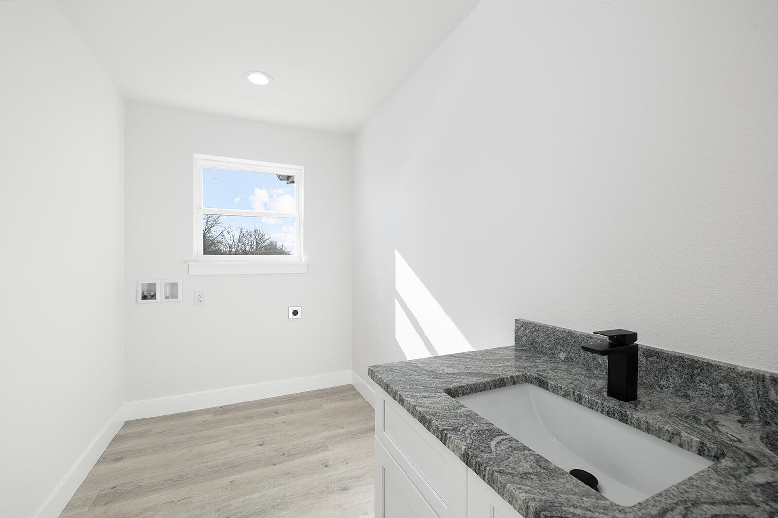 1309 East Blaine Street Property Photo 19