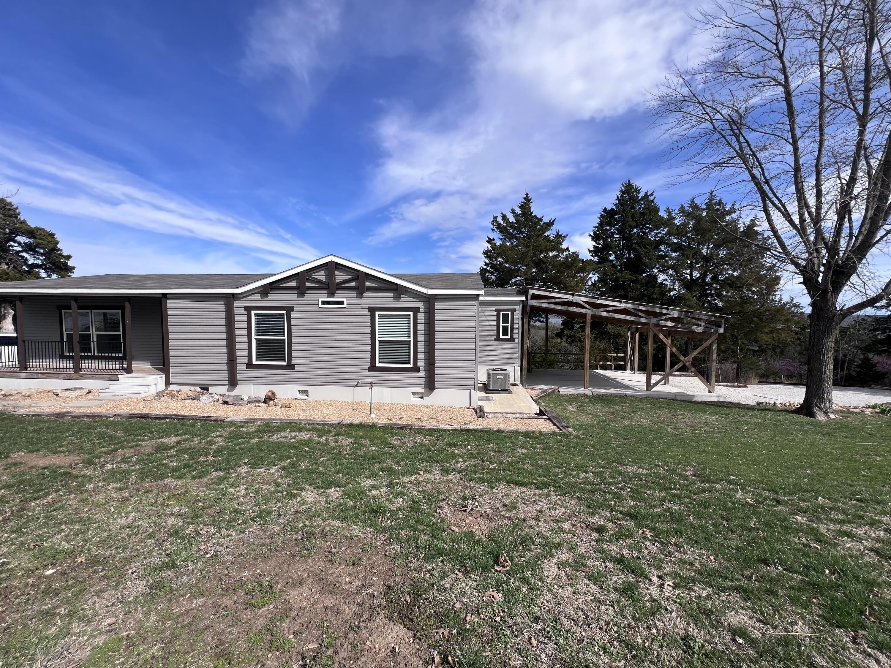 22641 County Road 203 Property Photo 2