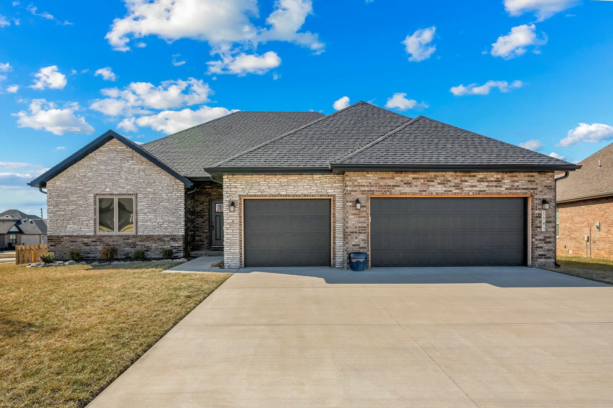 1503 North Edgemont Circle Property Photo