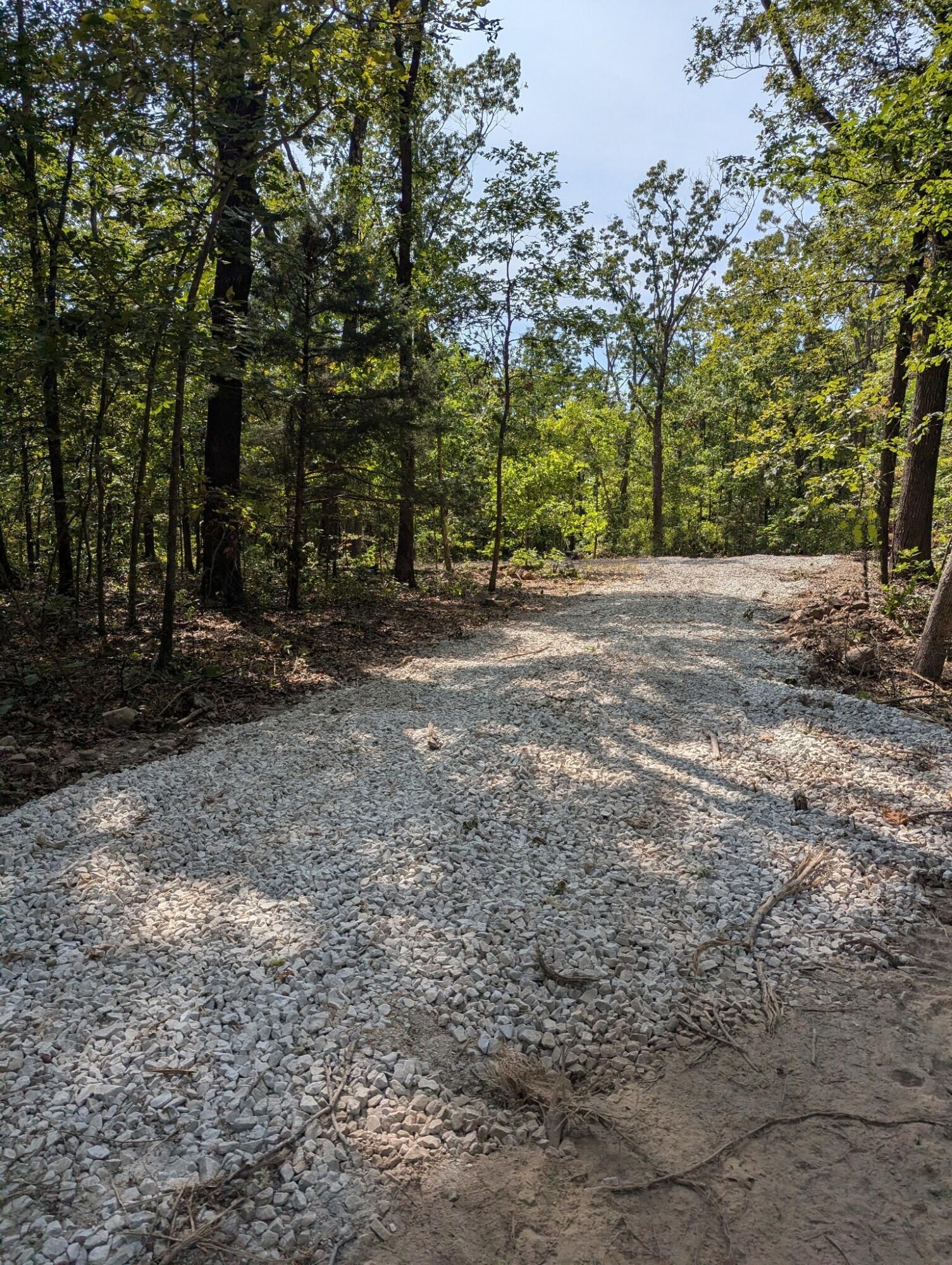 Tract 19 Tall Oaks Property Photo 2