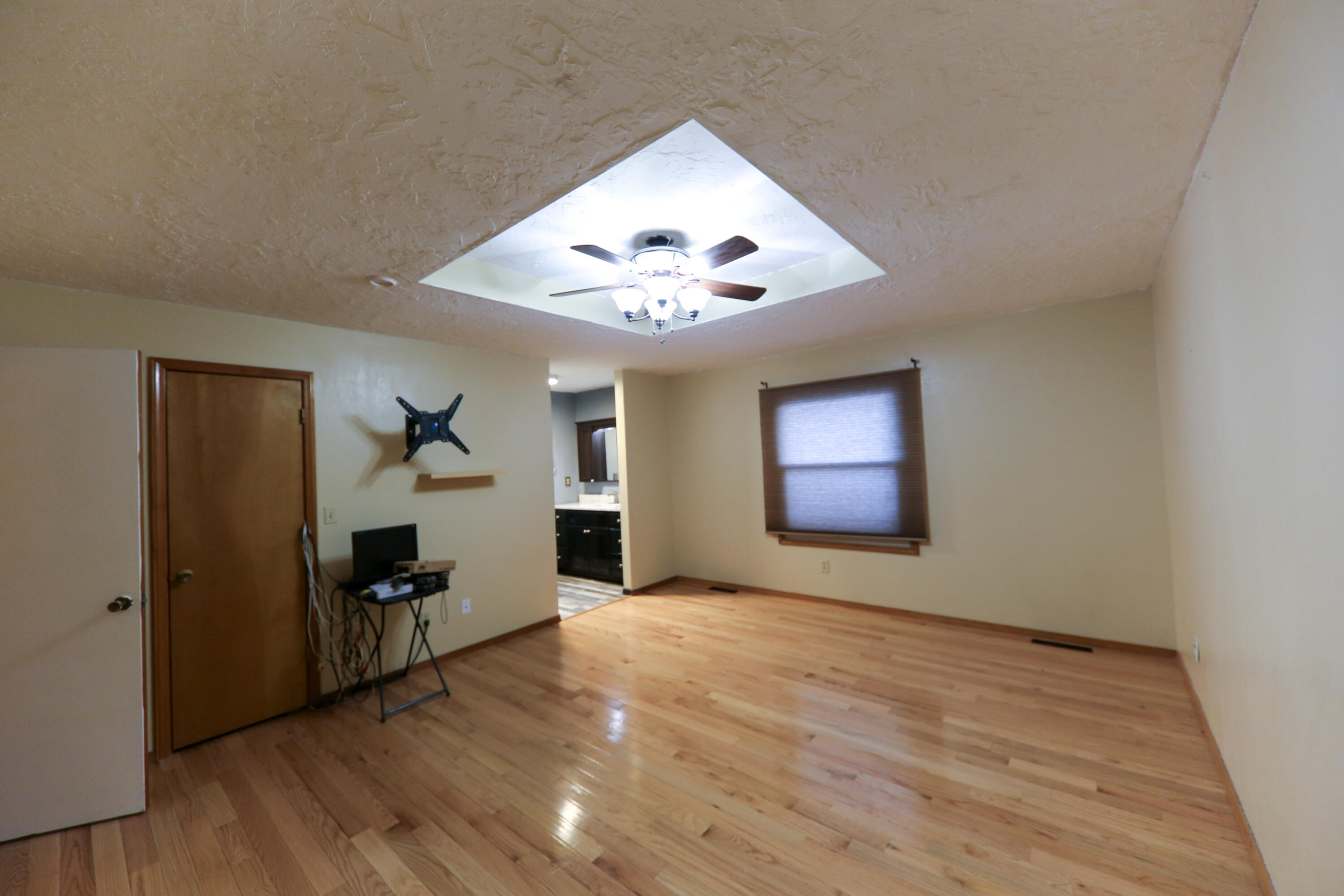 3438 West Camelot Street Property Photo 6