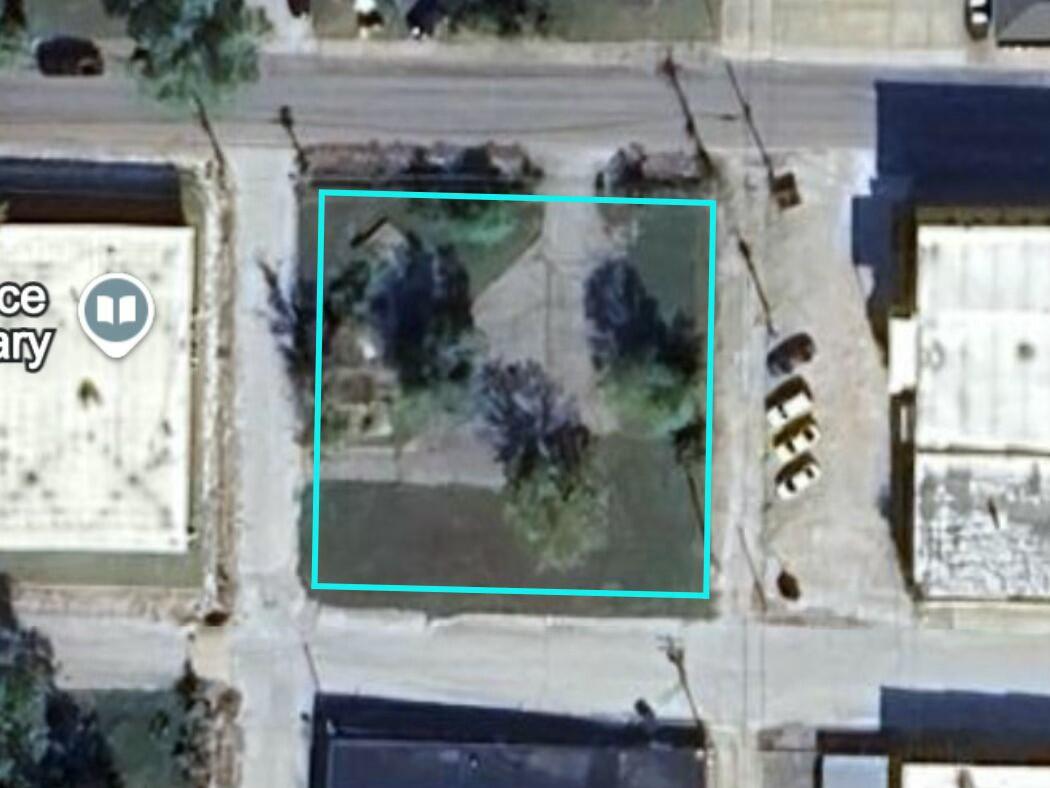 120 West Water Street Property Photo 1