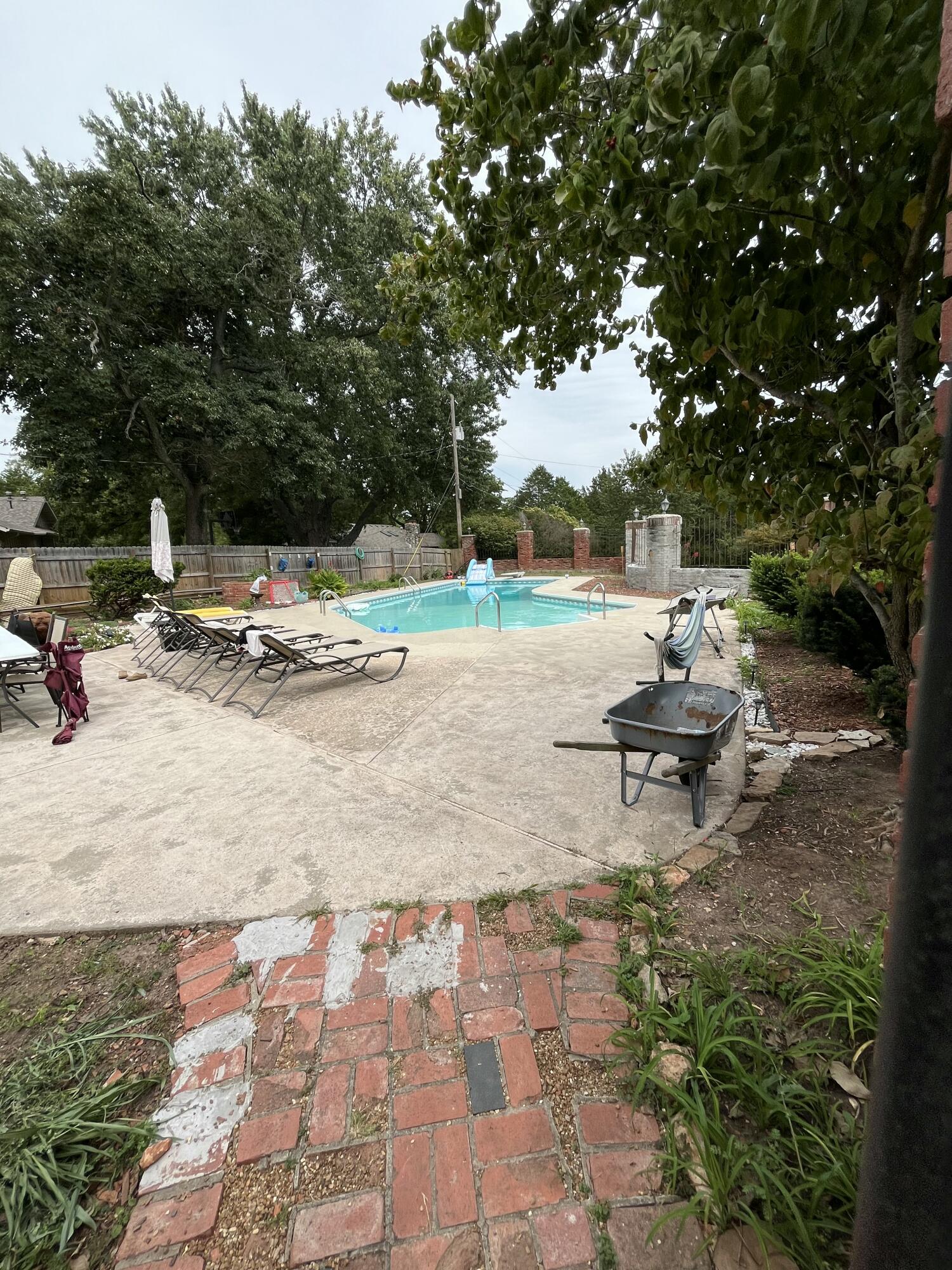 1717 East Sycamore Lane Property Photo 44