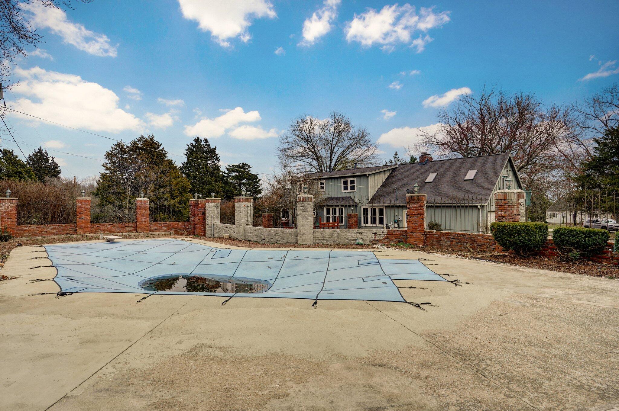 1717 East Sycamore Lane Property Photo 46