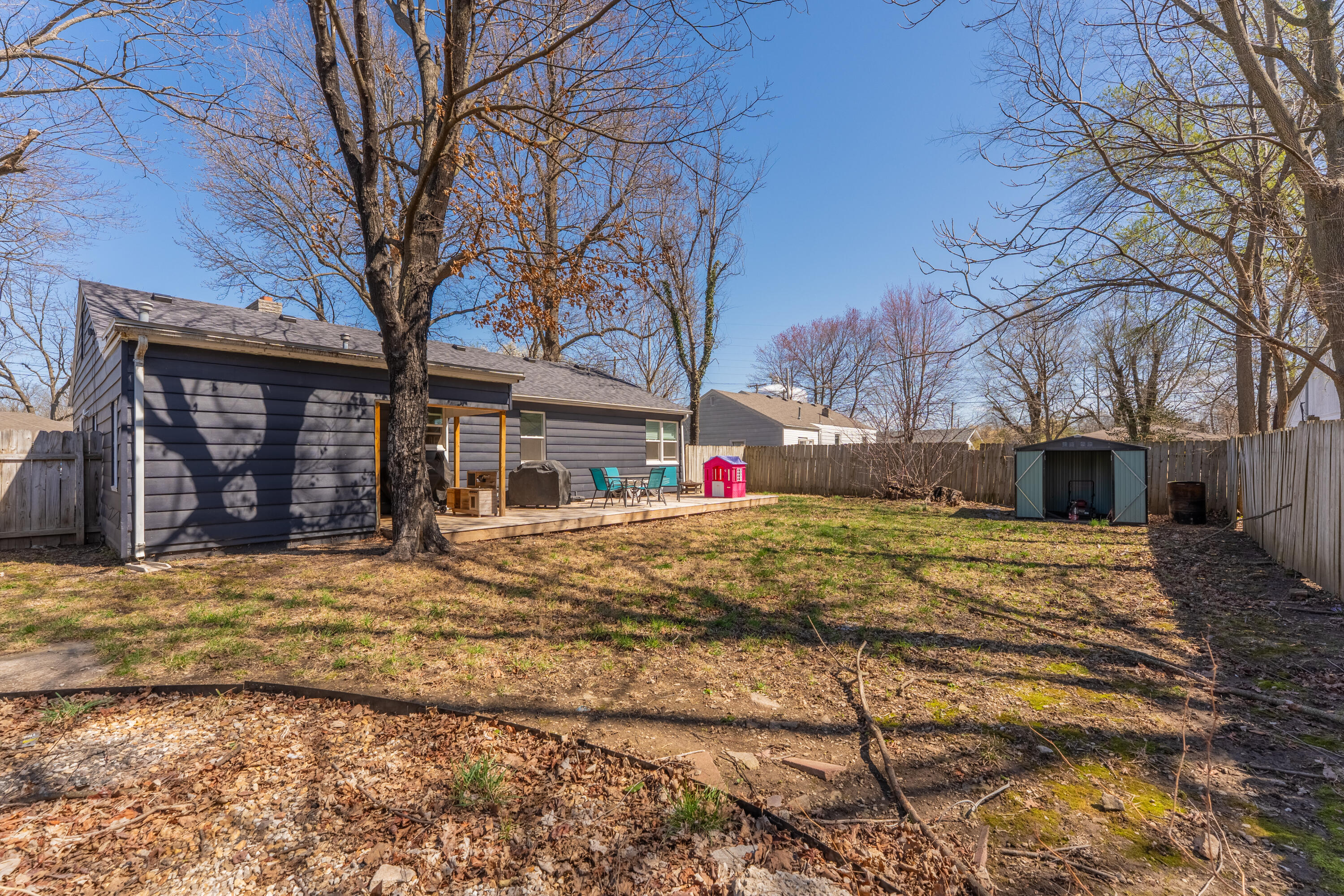 1668 East Madison Street Property Photo 25