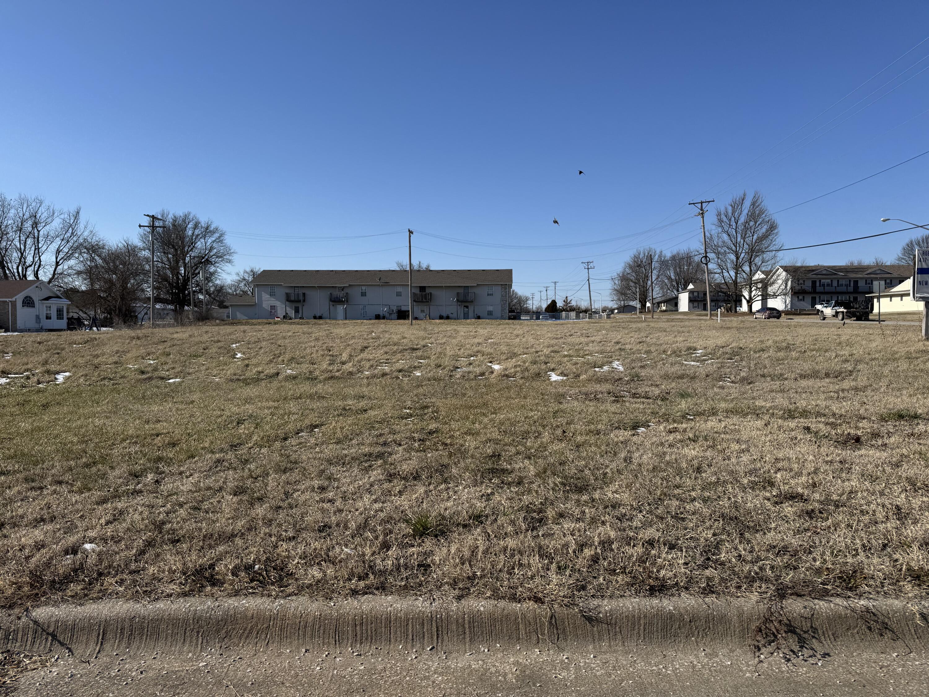 000 West Aldrich Road Property Photo 1