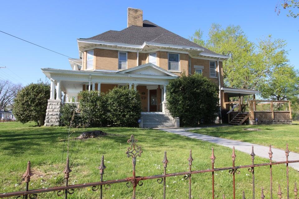 109 South Pine Street Property Photo 22
