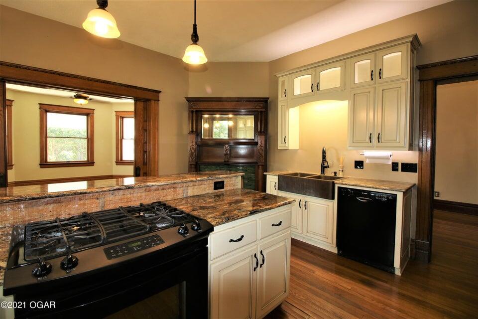 109 South Pine Street Property Photo 29