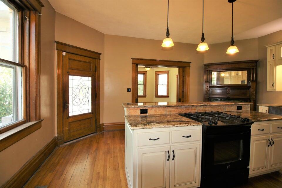 109 South Pine Street Property Photo 30