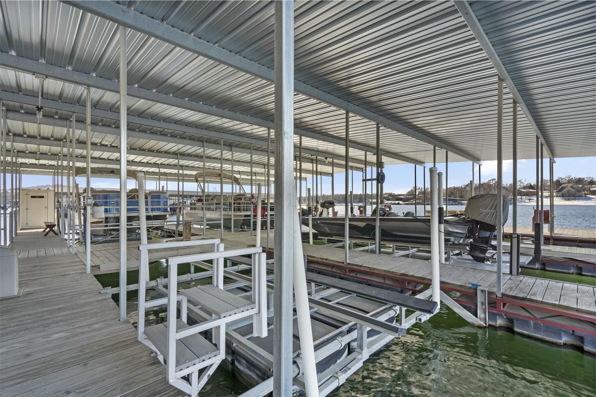 379 Navajo Trail Property Photo 41