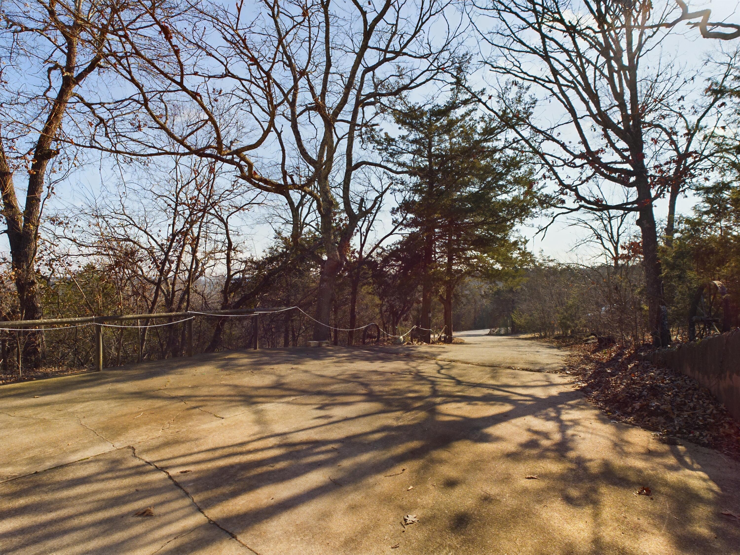 21771 Stonington Road North Property Photo 5