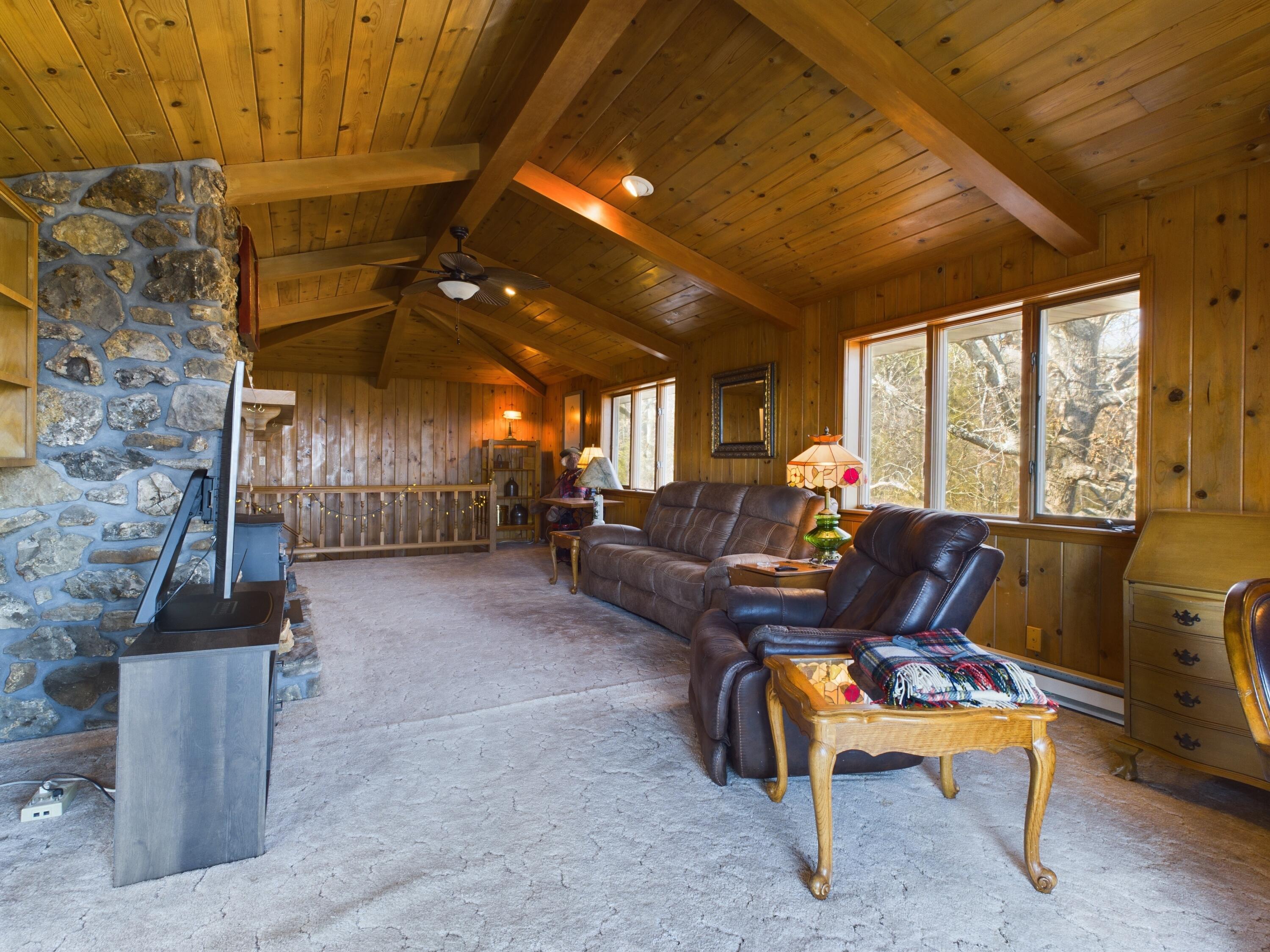 21771 Stonington Road North Property Photo 29