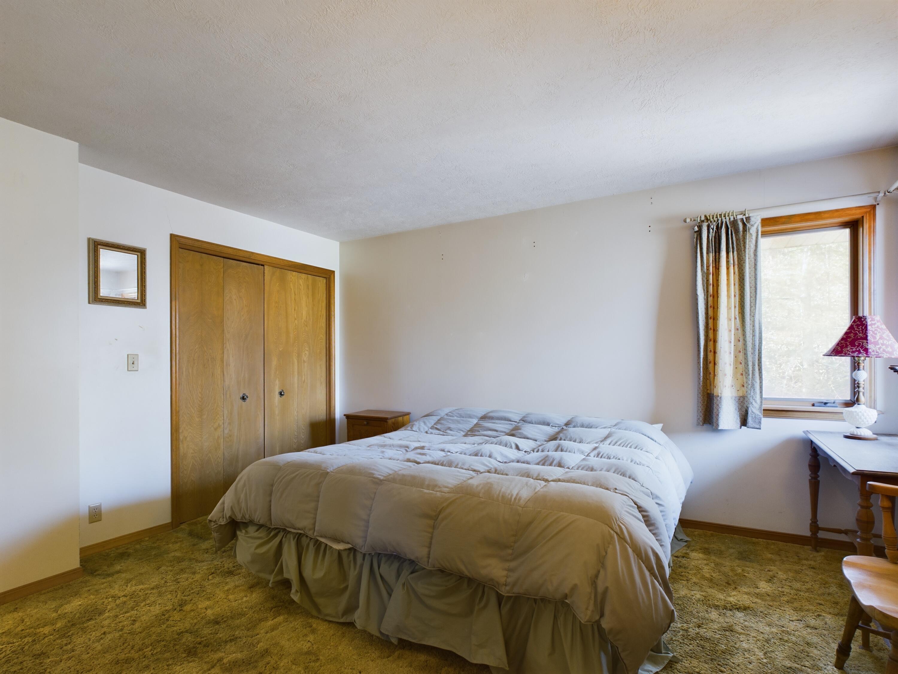 21771 Stonington Road North Property Photo 40