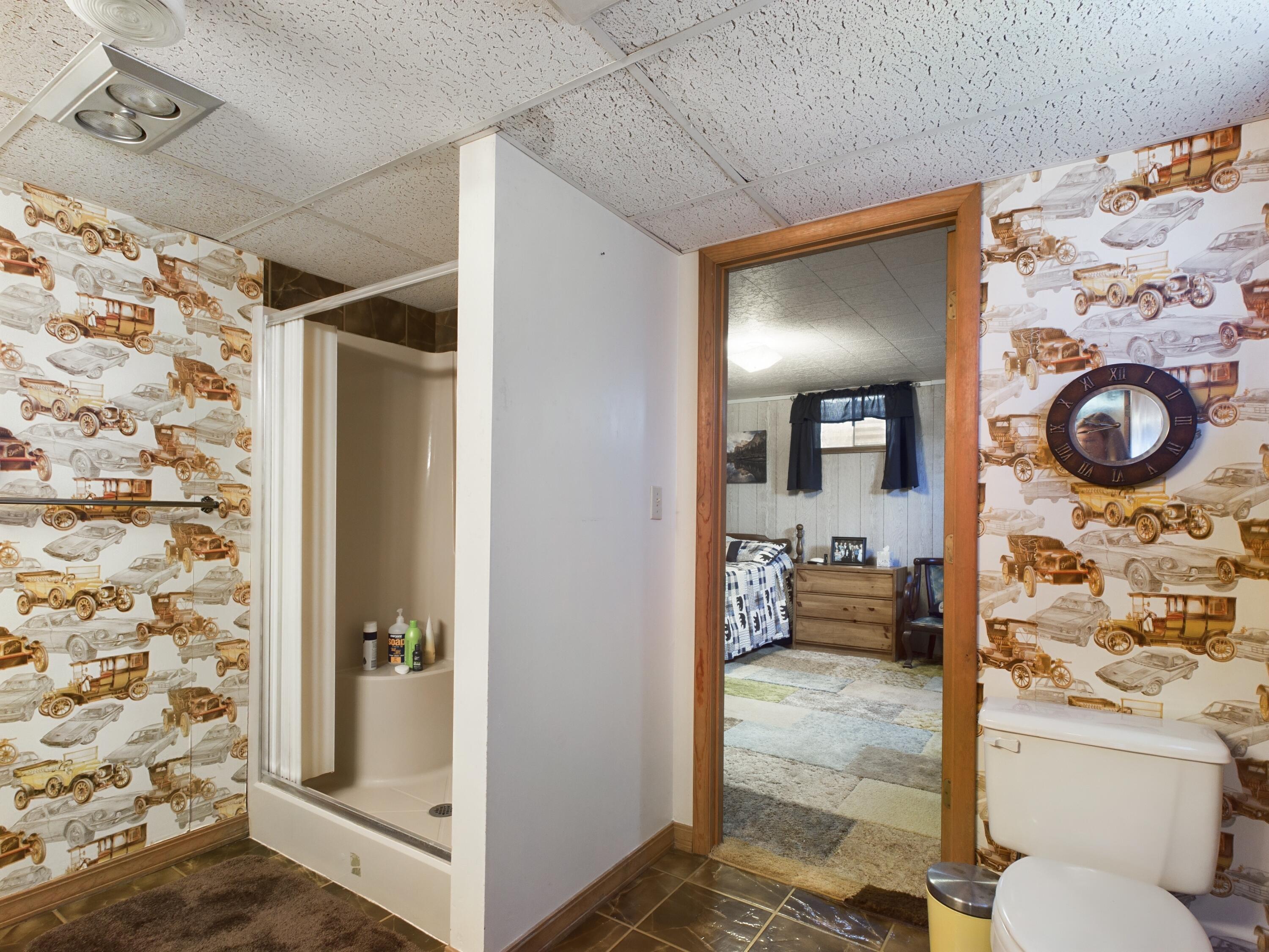 21771 Stonington Road North Property Photo 45