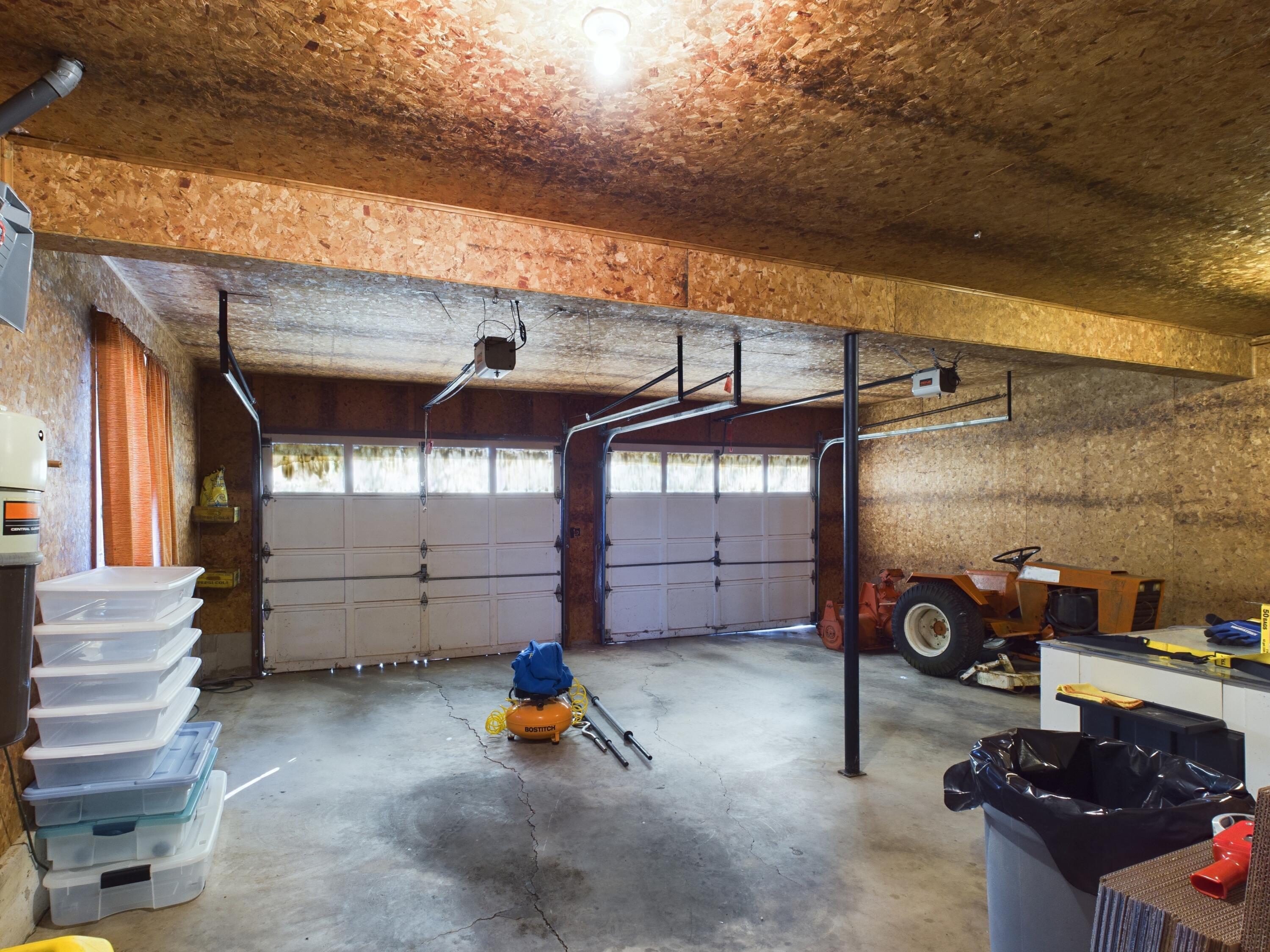 21771 Stonington Road North Property Photo 56