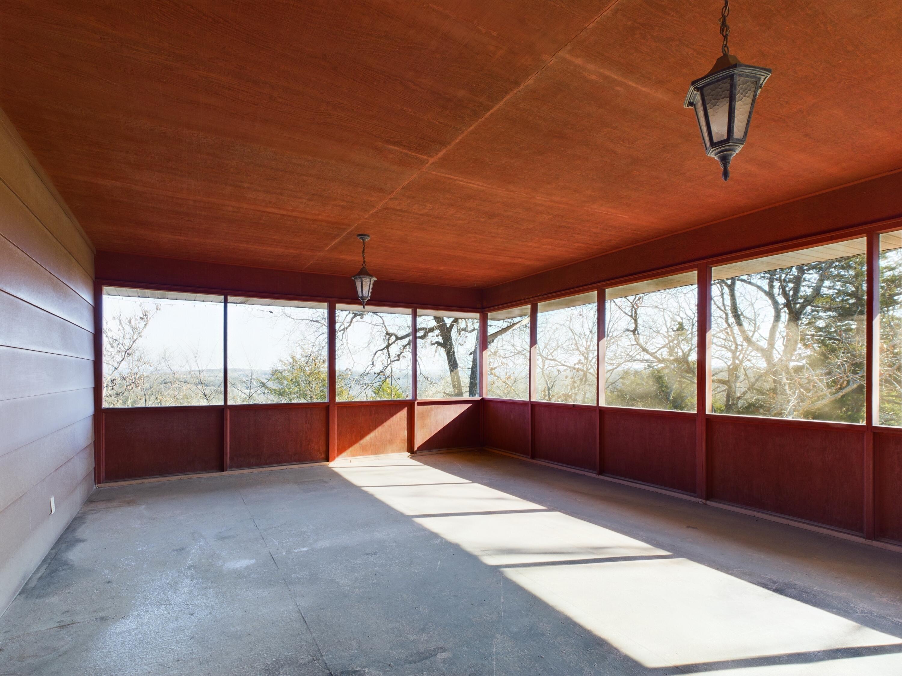 21771 Stonington Road North Property Photo 57
