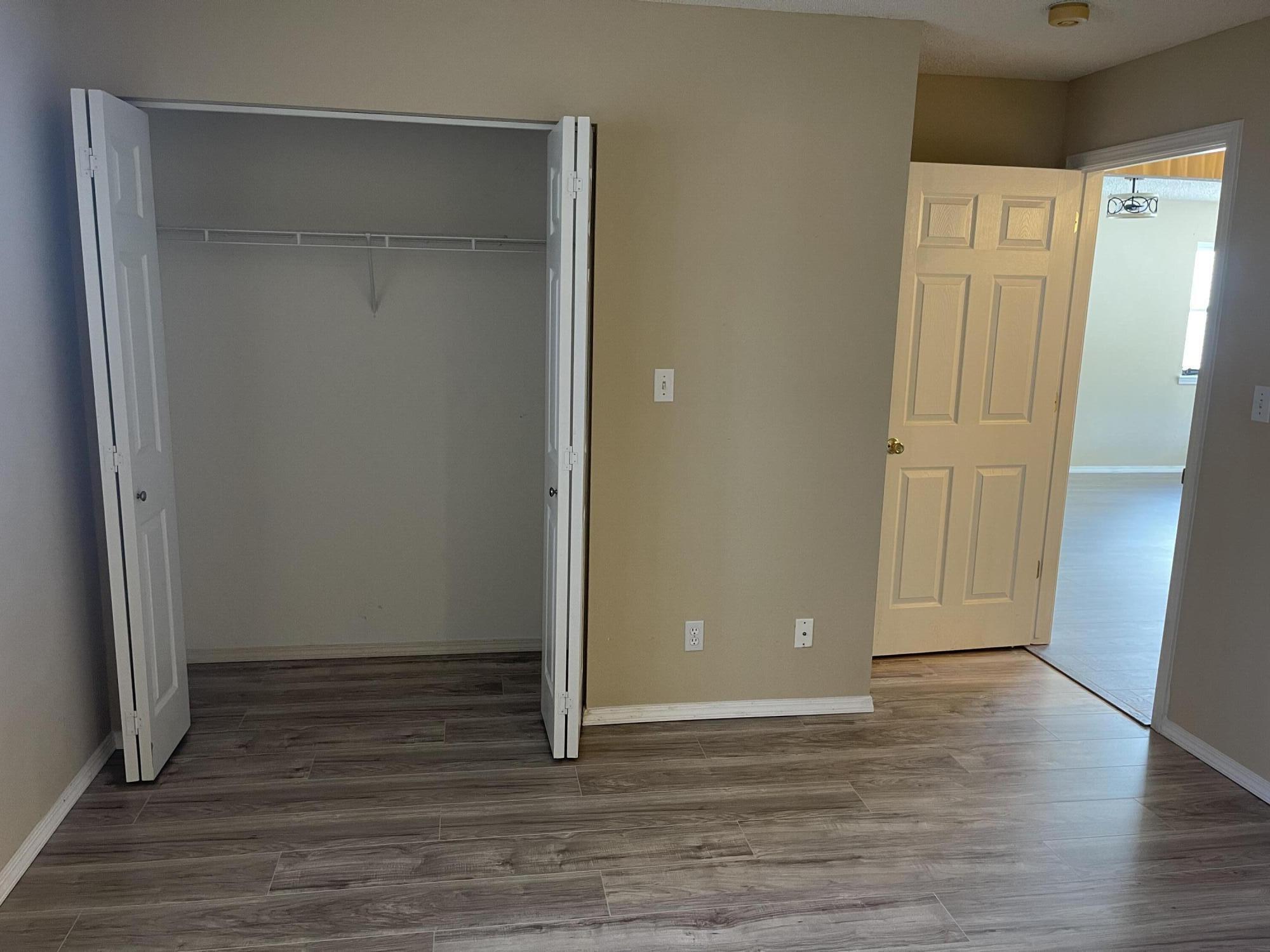 2529 State Highway 176 Property Photo 18