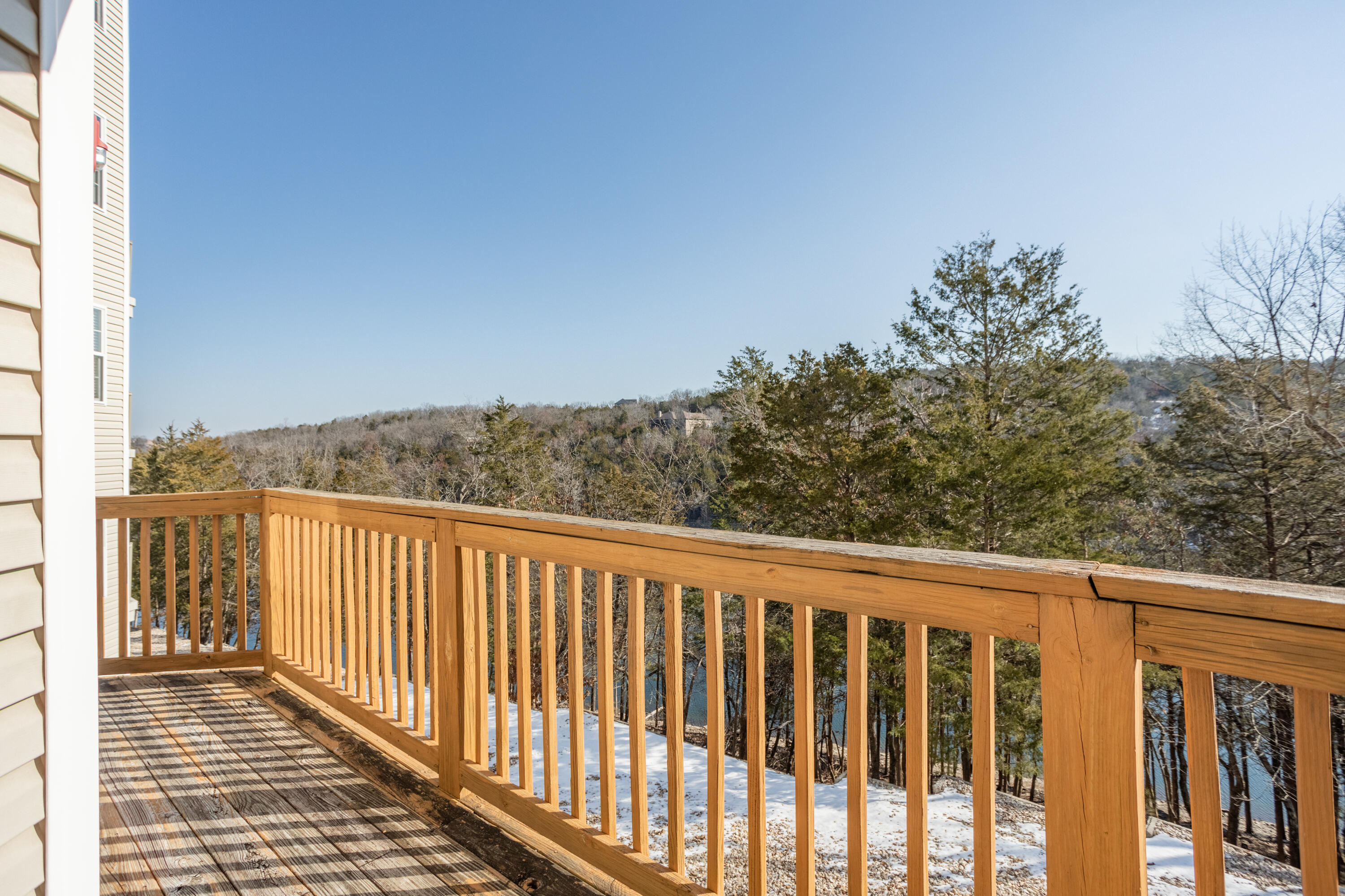 1407 Rocky Shore Terrace Property Photo 22