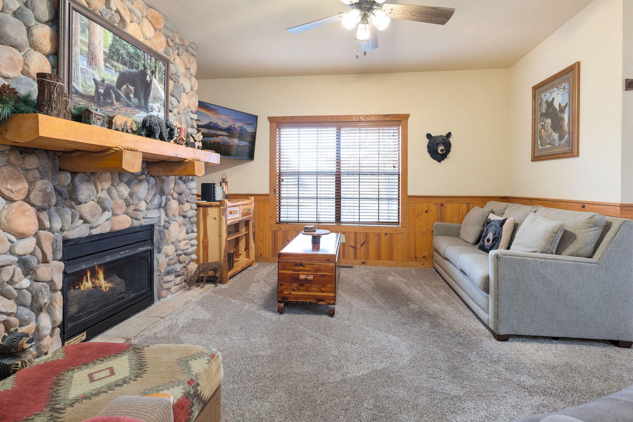 266 Oakridge Drive Property Photo 11