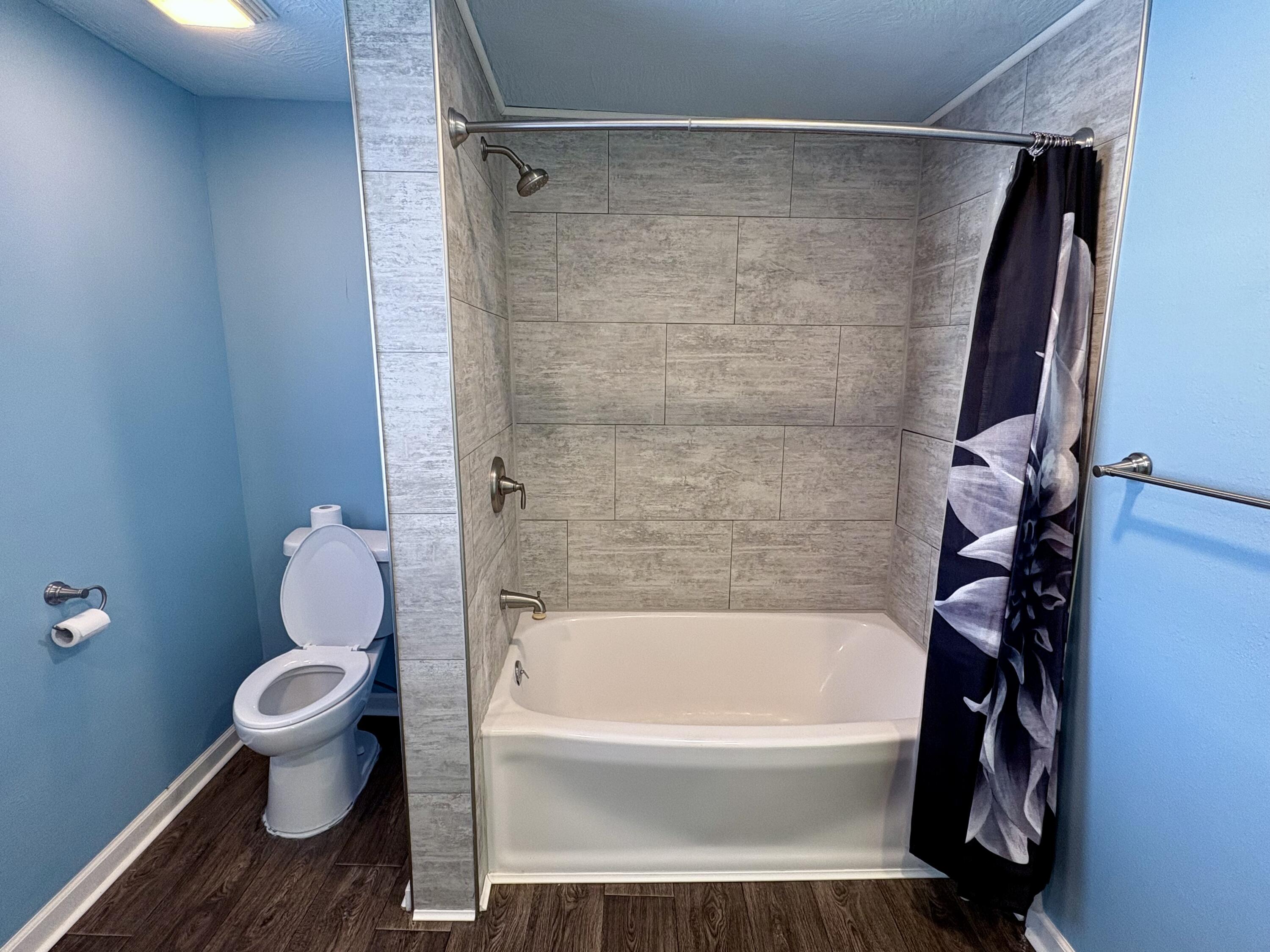 409 East Washington Street Property Photo 35