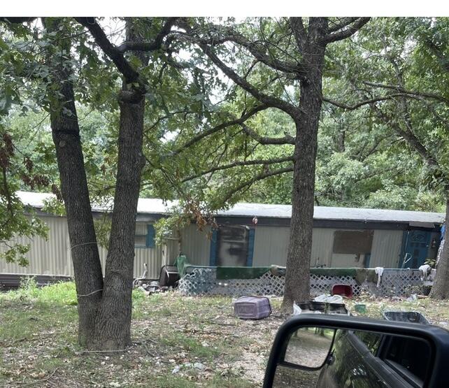 836 Stoneridge Center Road Property Photo 2