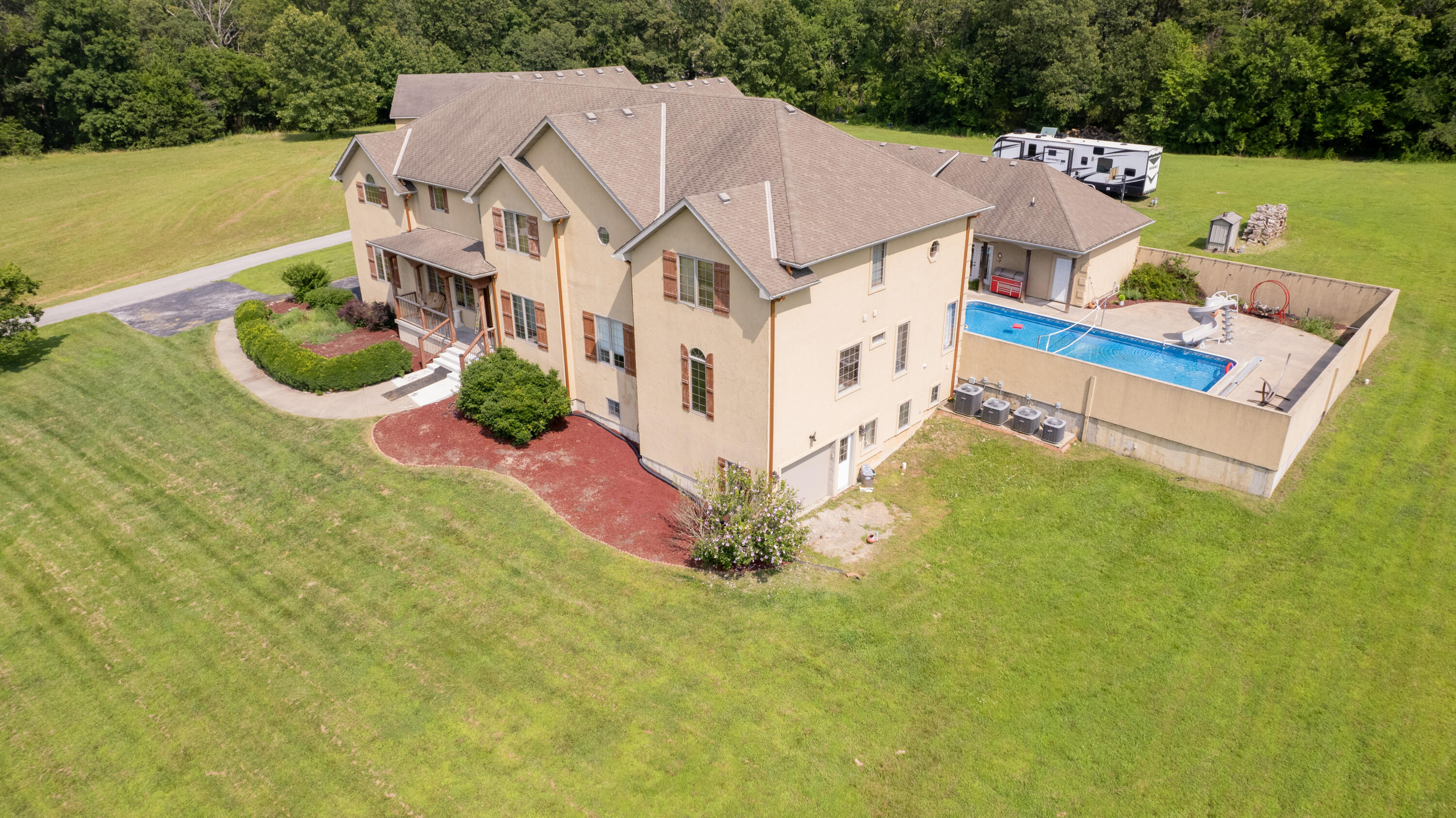 1000 Golf Course Road Property Photo 45