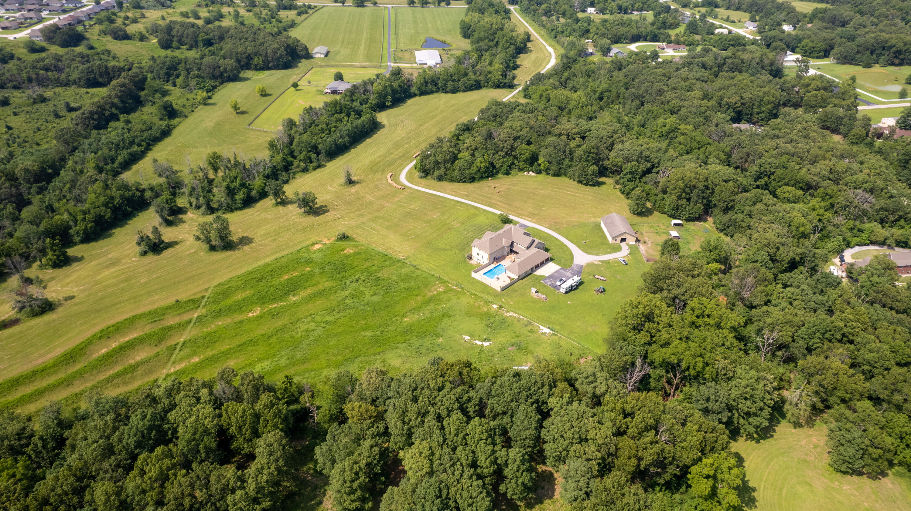 1000 Golf Course Road Property Photo 59
