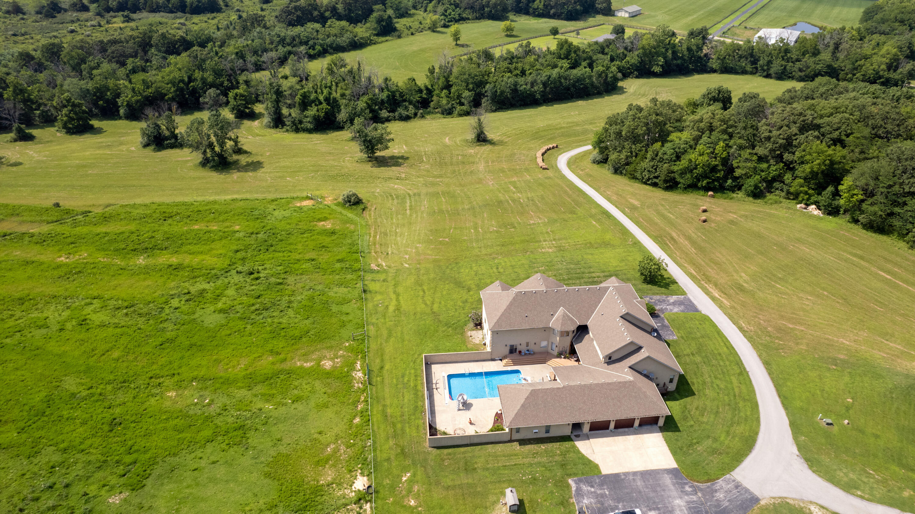 1000 Golf Course Road Property Photo 60
