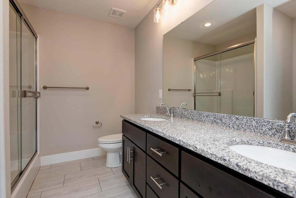 539 Spring Meadow Drive Property Photo 19