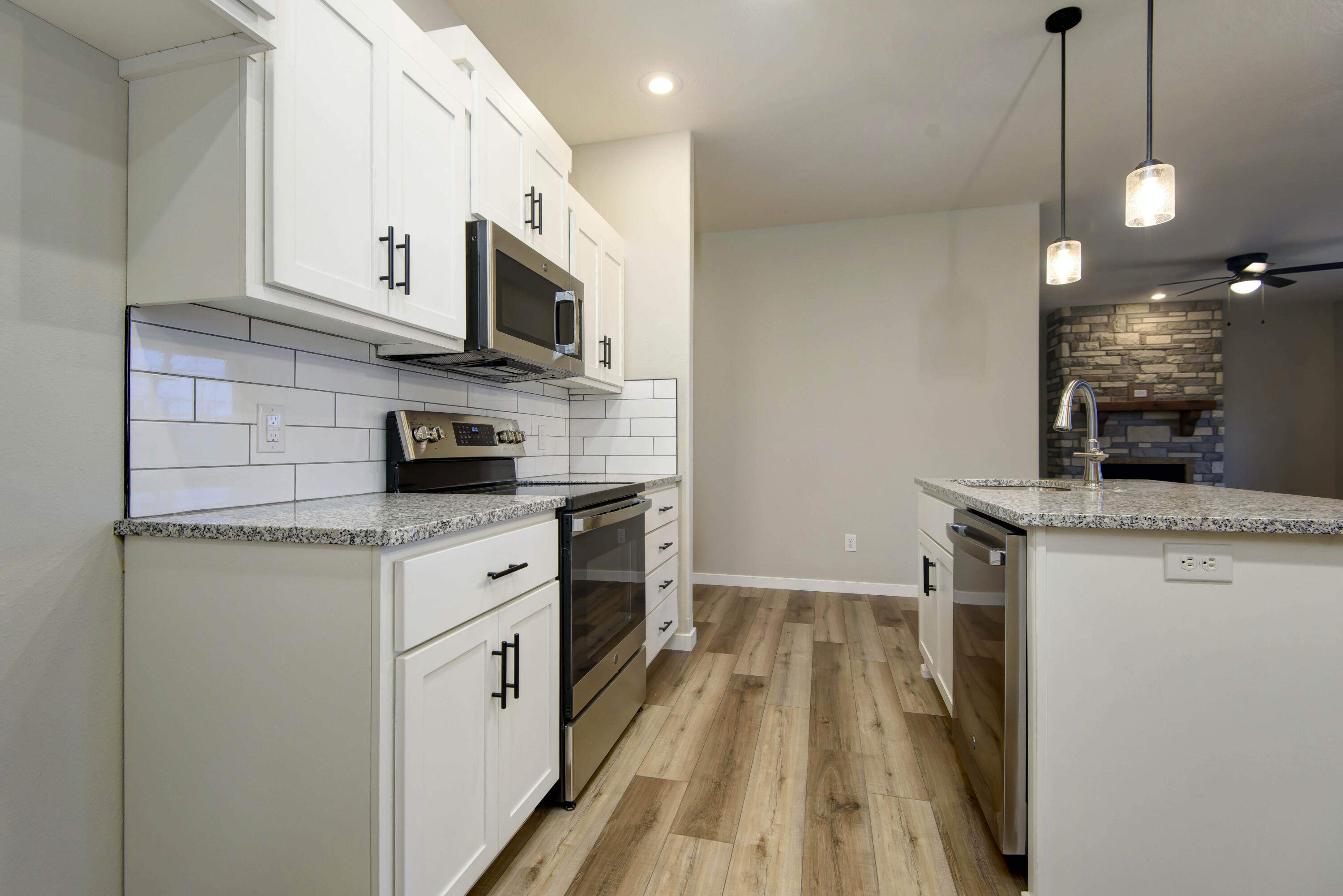 551 Spring Meadow Drive Property Photo 15