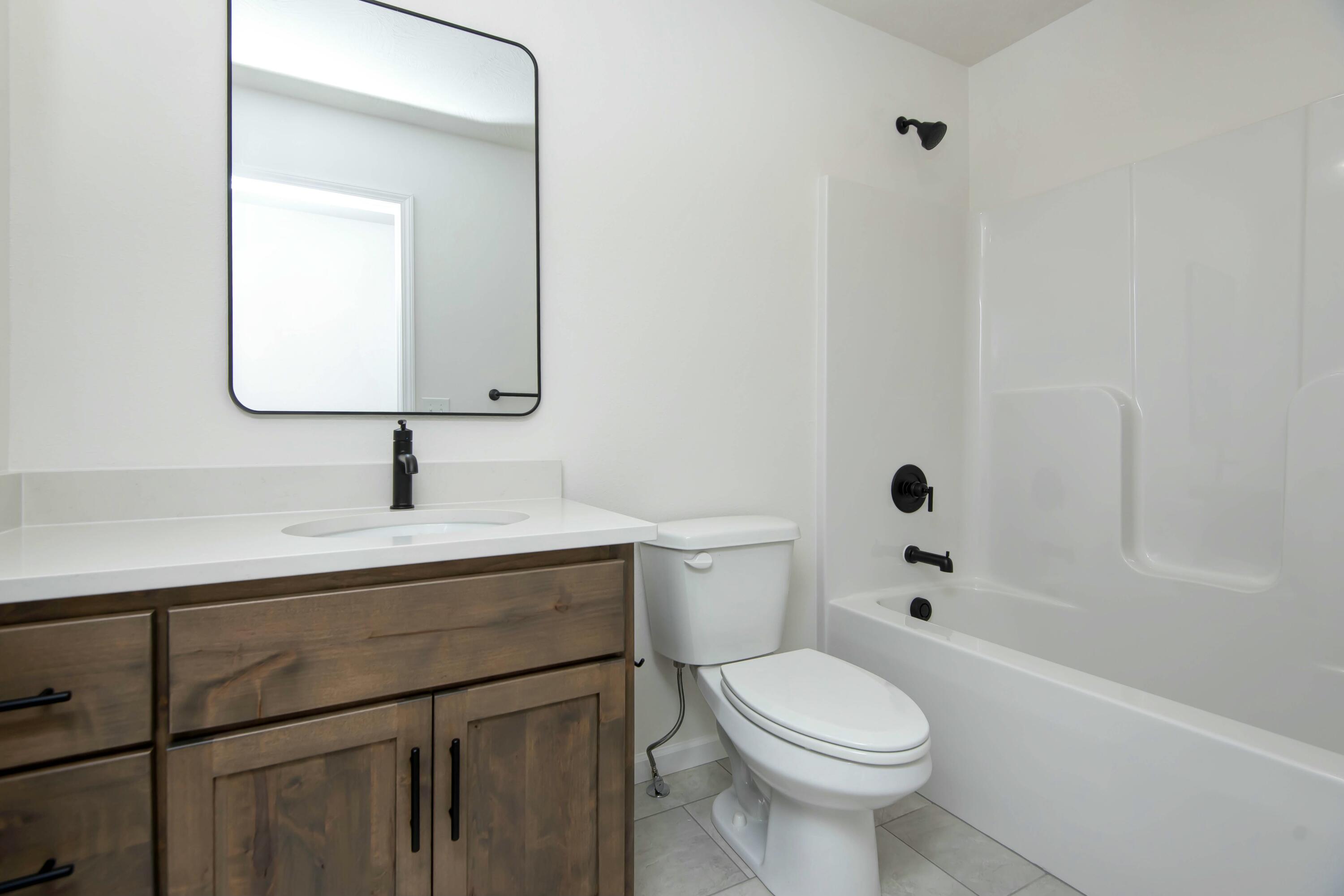 553 Spring Meadow Drive Property Photo 22