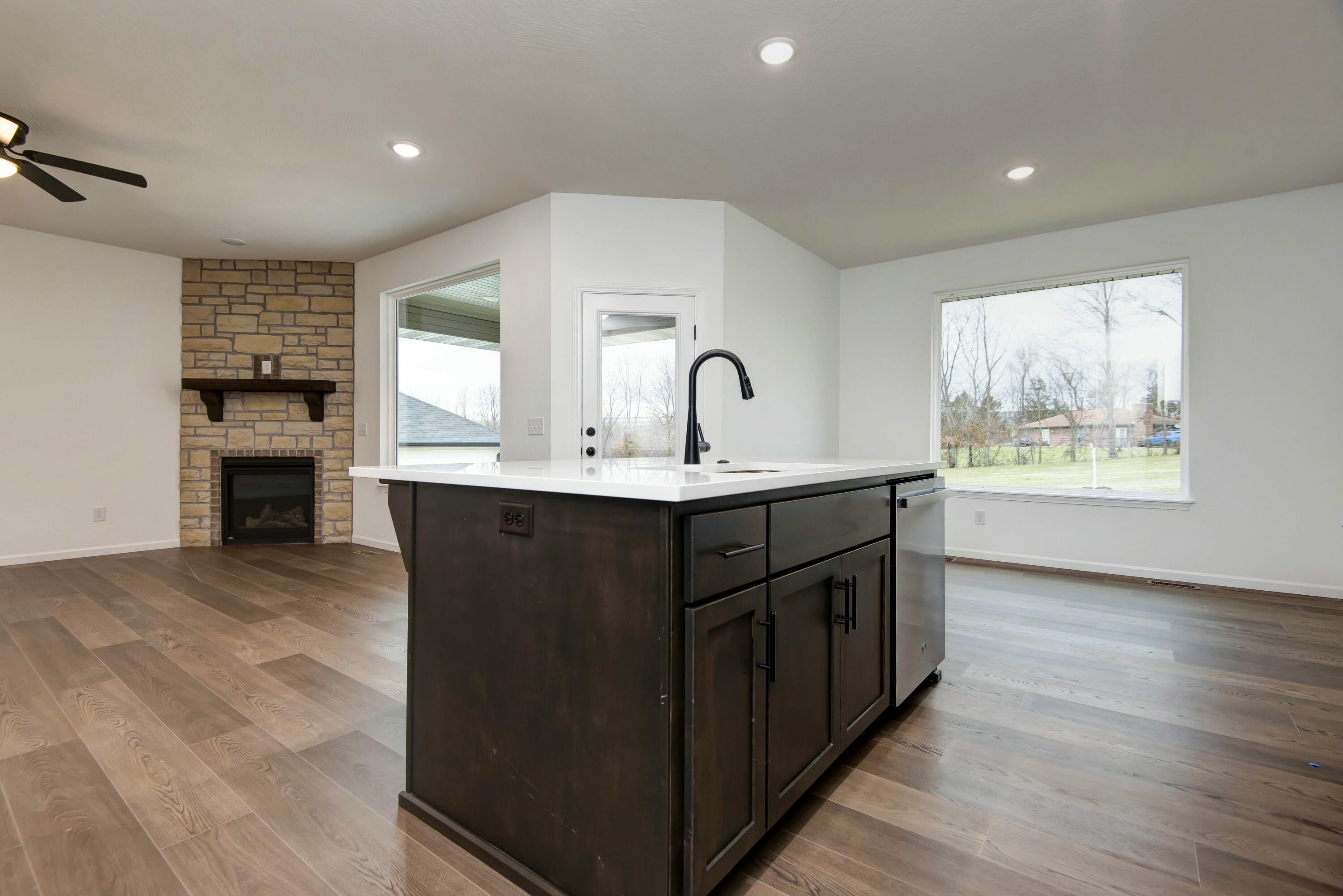 593 Spring Meadow Drive Property Photo 24
