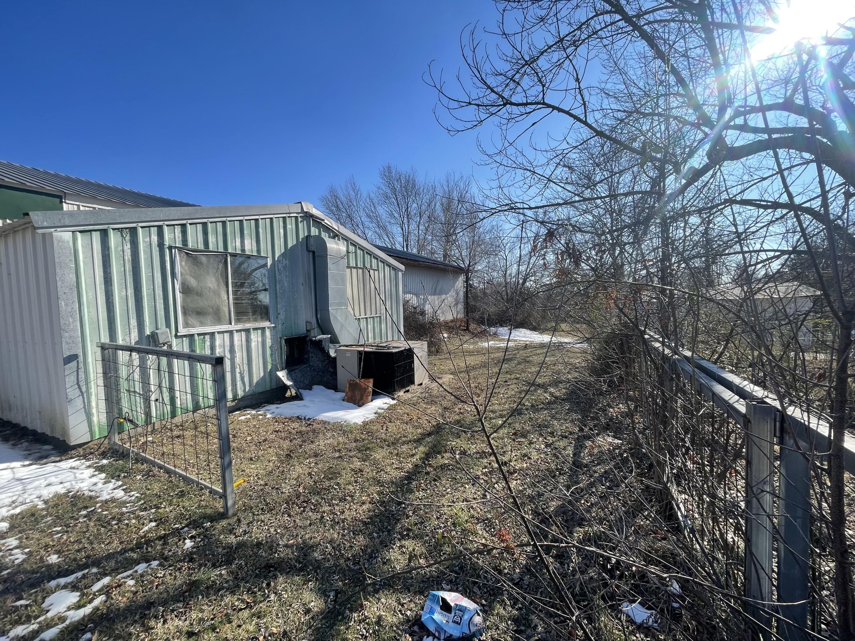 30521 State Highway 37 Property Photo 8