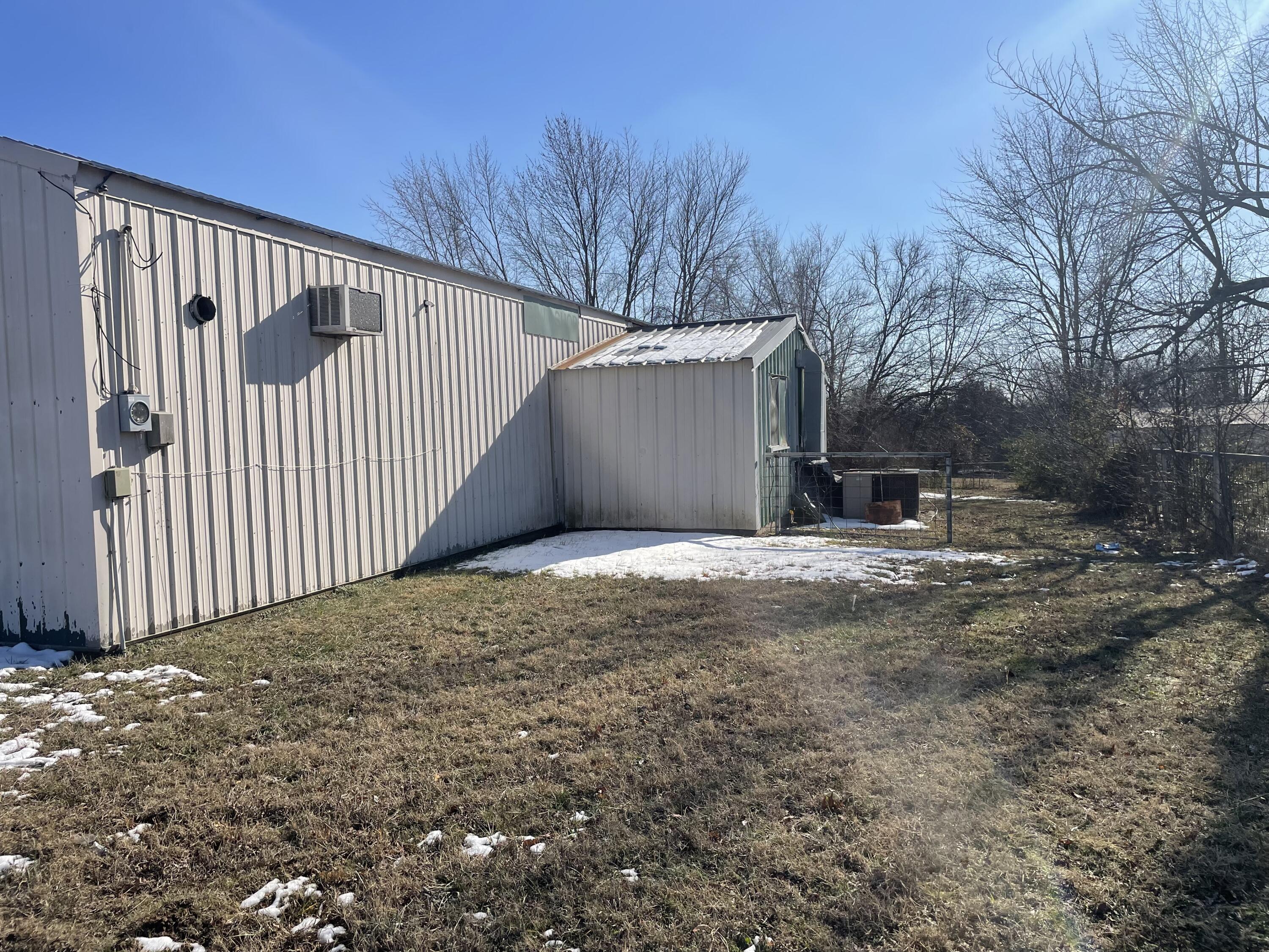 30521 State Highway 37 Property Photo 9