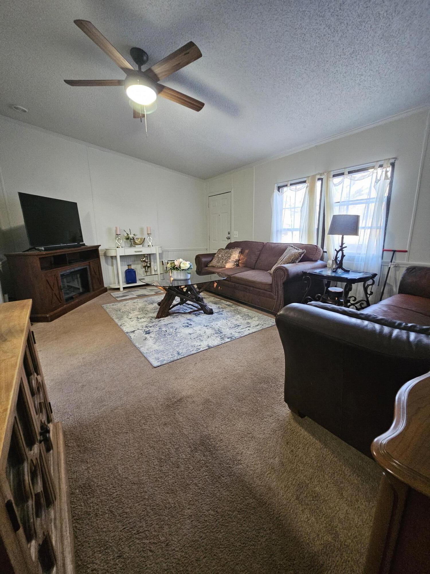 210 Independence Drive Property Photo 2