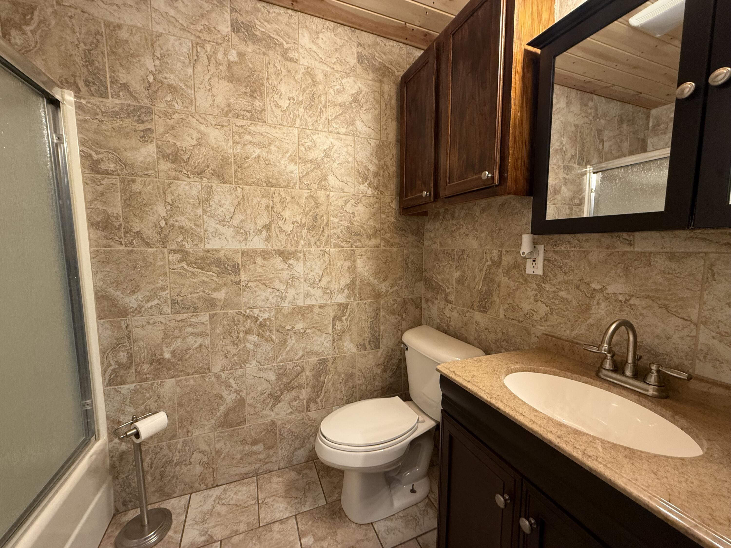 405 Private Road 63-106 Property Photo 29