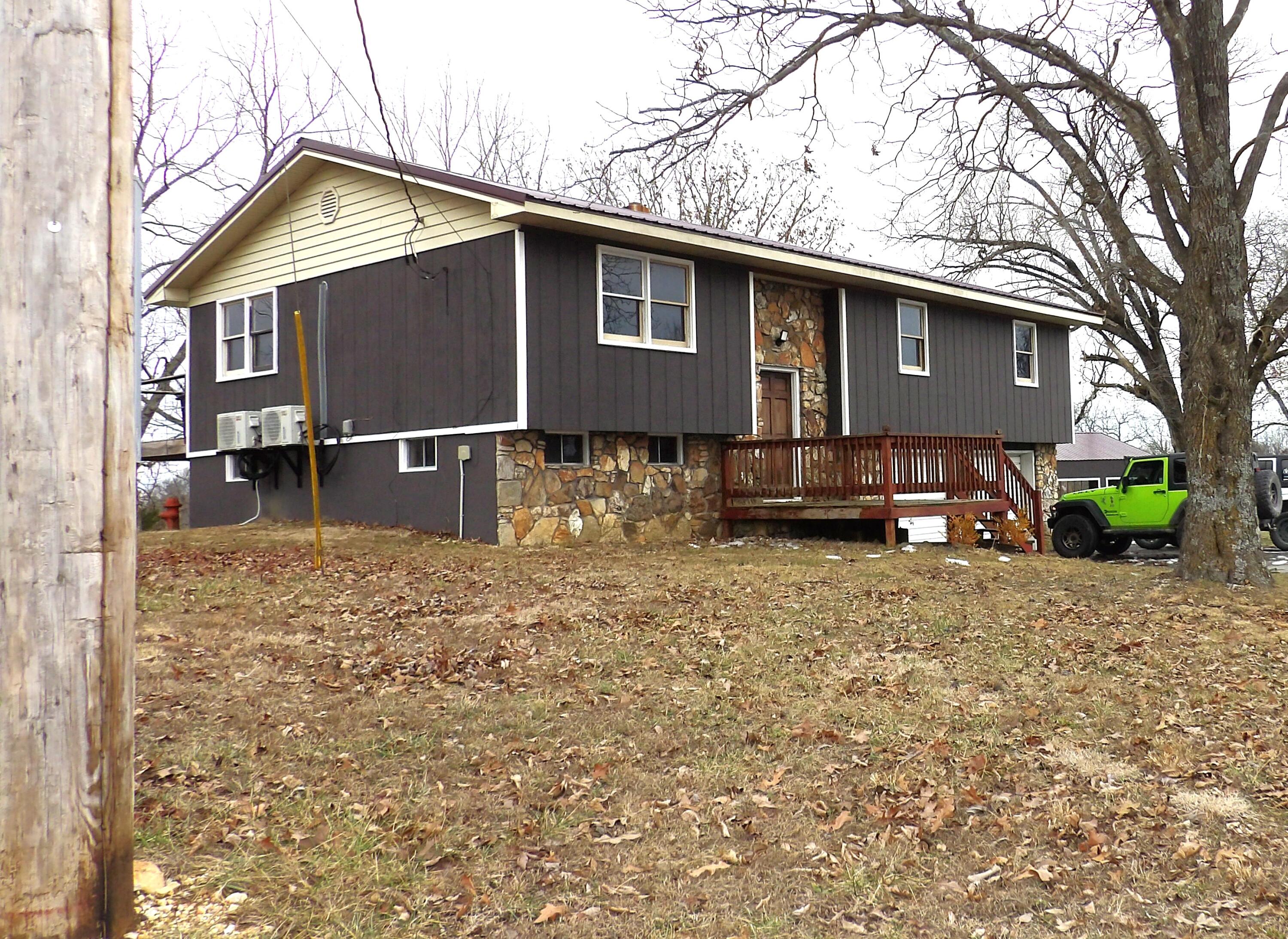 591 Hwy C Property Photo 3